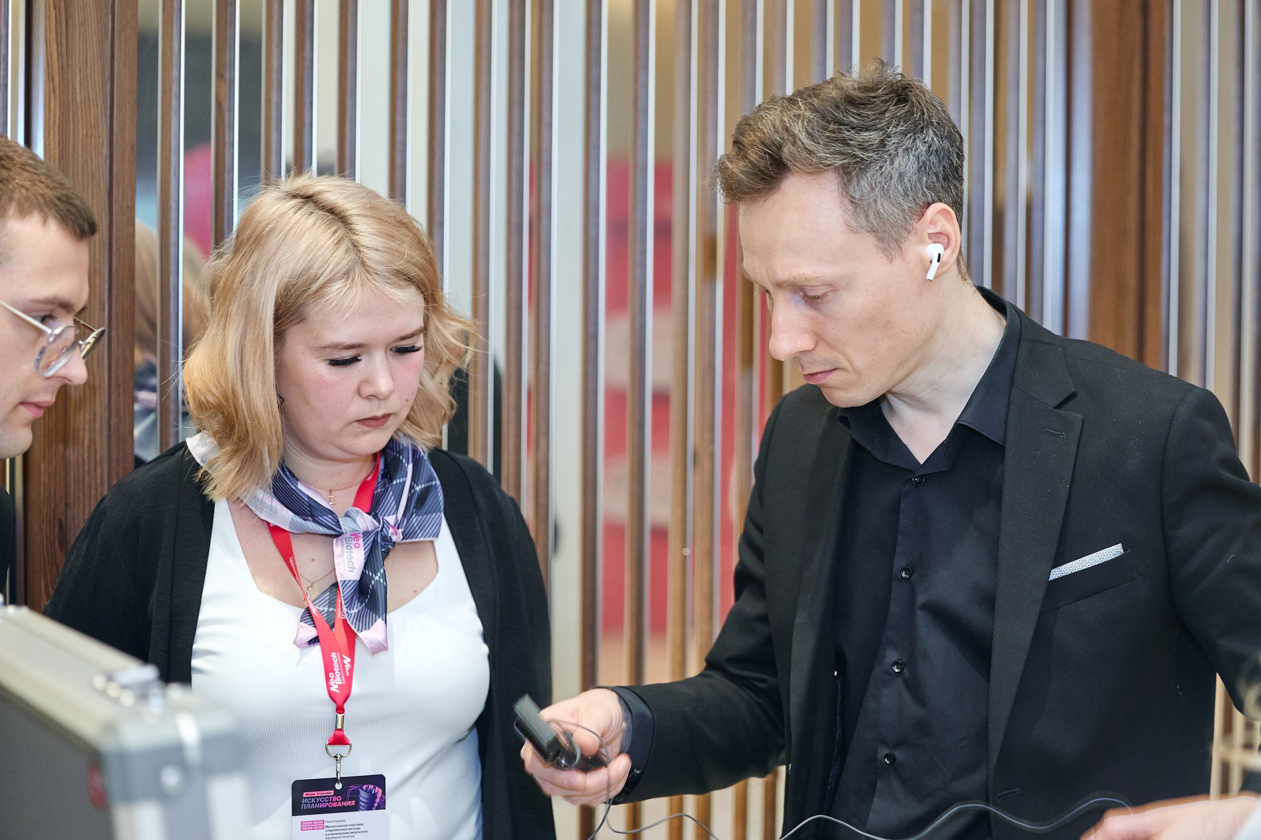 Конгресс имплантологов Neo Biotech 2025. Антон Артюшин, портретный фотограф. Москва