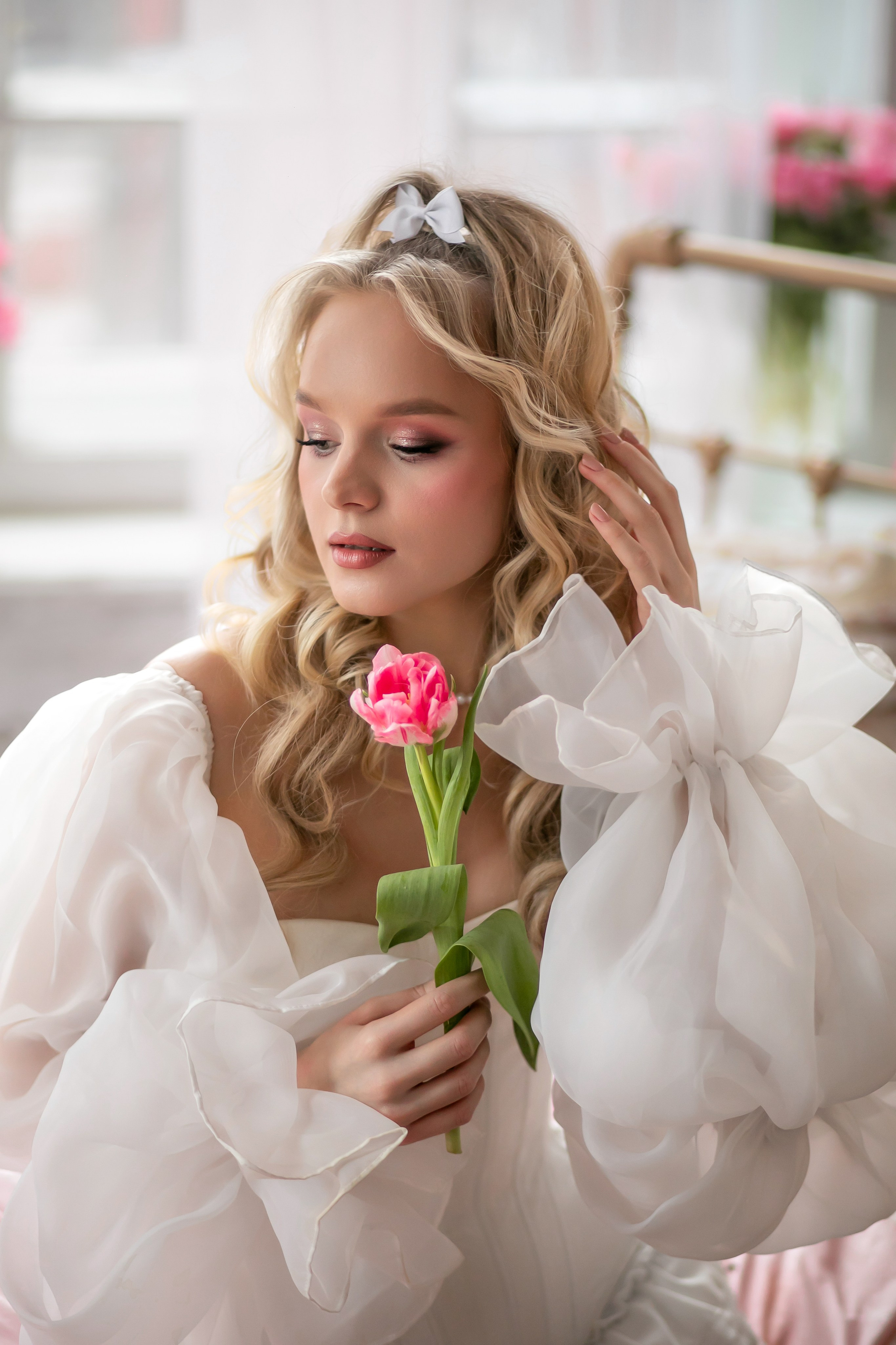 Весенние фотосессии в студиях. Фотопроекты, фотодни и фотосессии в Москве