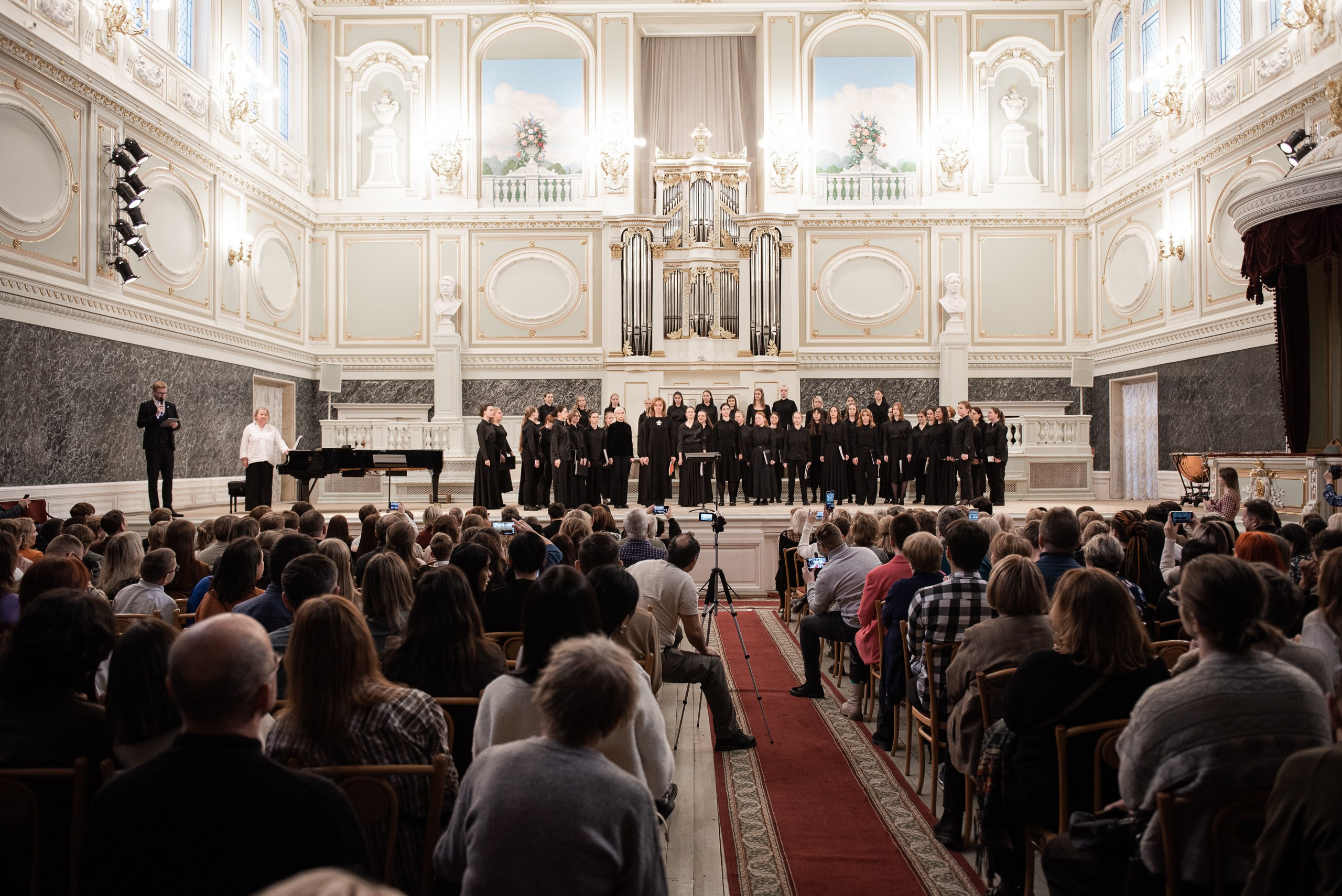 Концерт в капелле