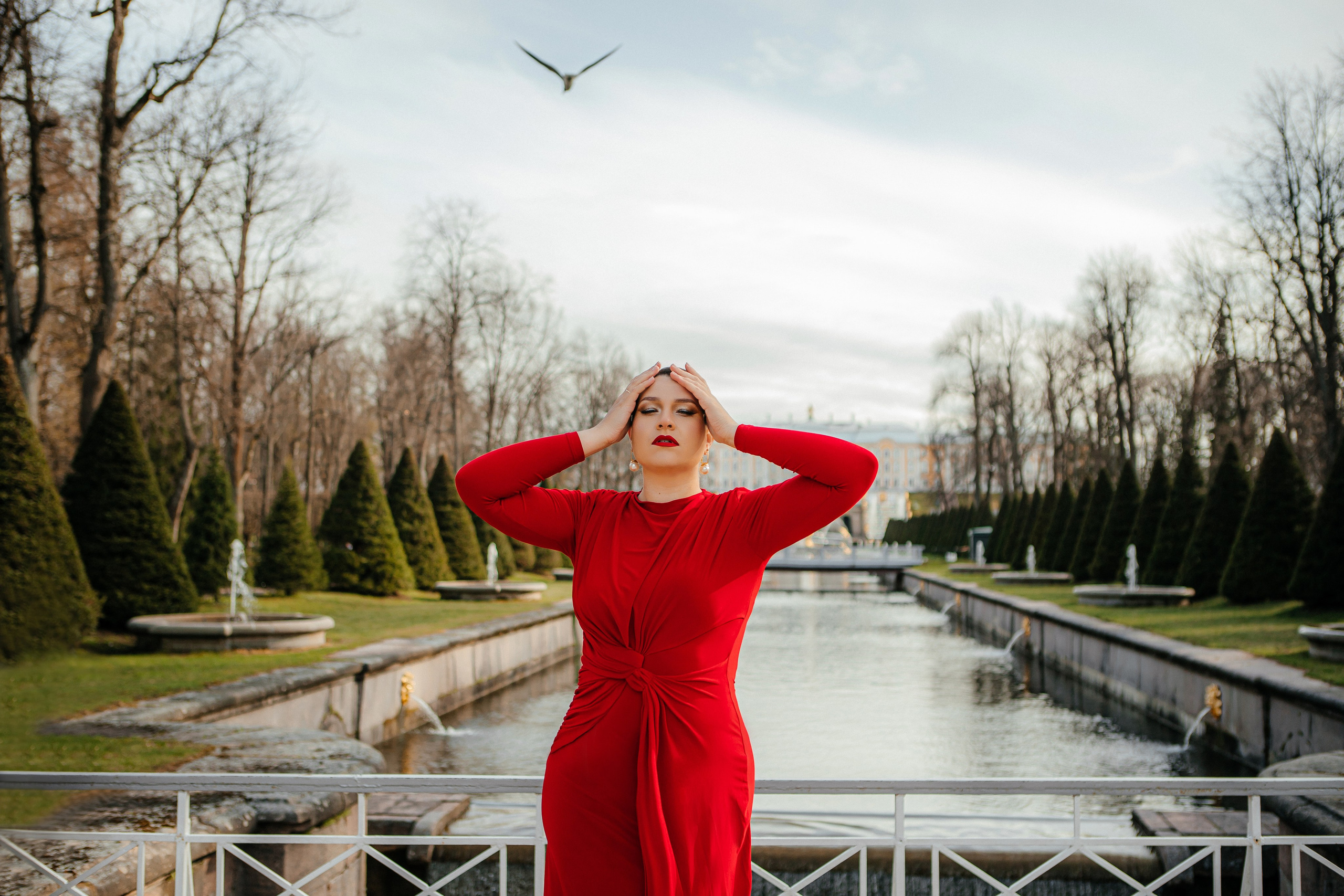 Алена — Петергоф. Elena Sova — семейный и женский фотограф в Санкт-Петербурге