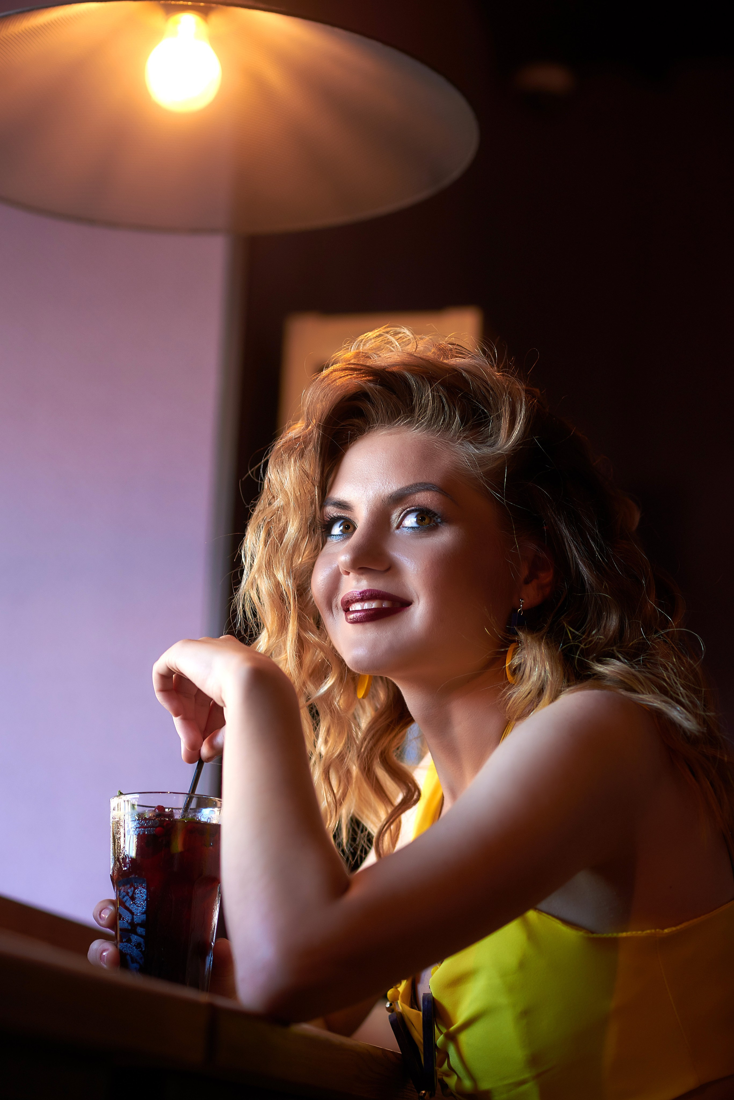 В кафе. Семейный фотограф в Барнауле, Горный Алтай, Заринск, Алейск