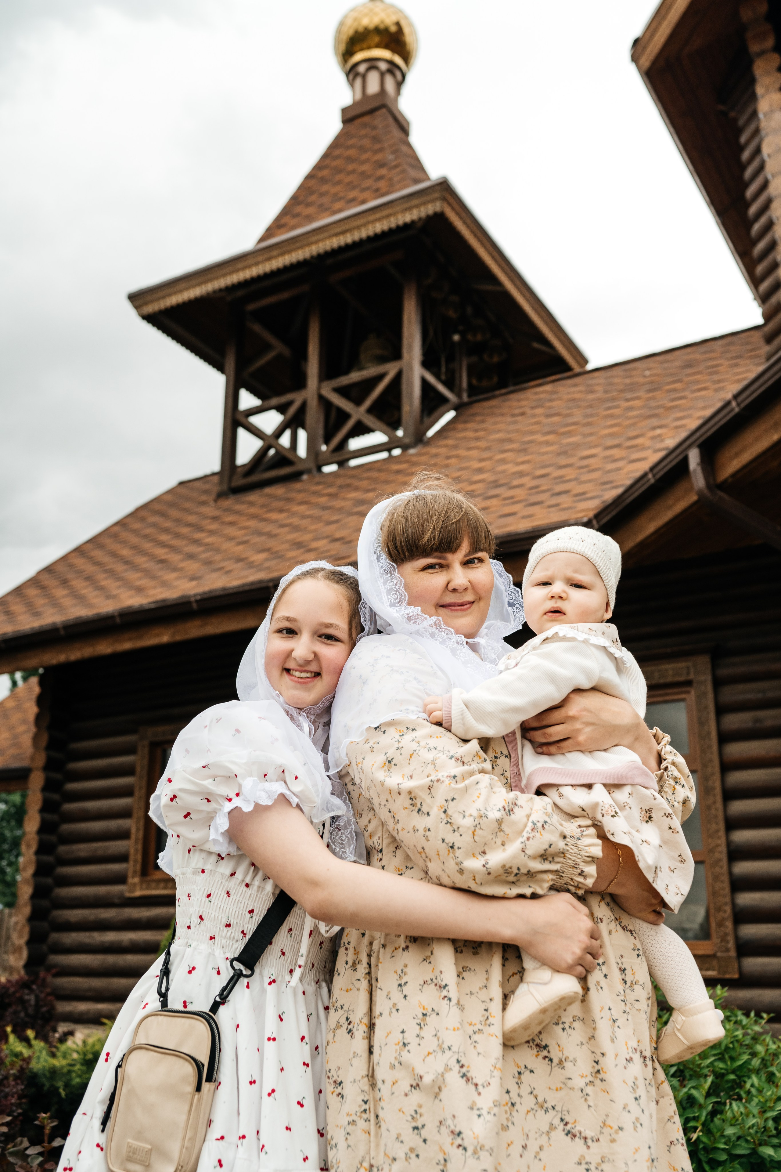 Фотосъемка крещения в Каменске-Шахтинском и Ростове. Фотограф в Каменске-Шахтинском Ольга Сагал