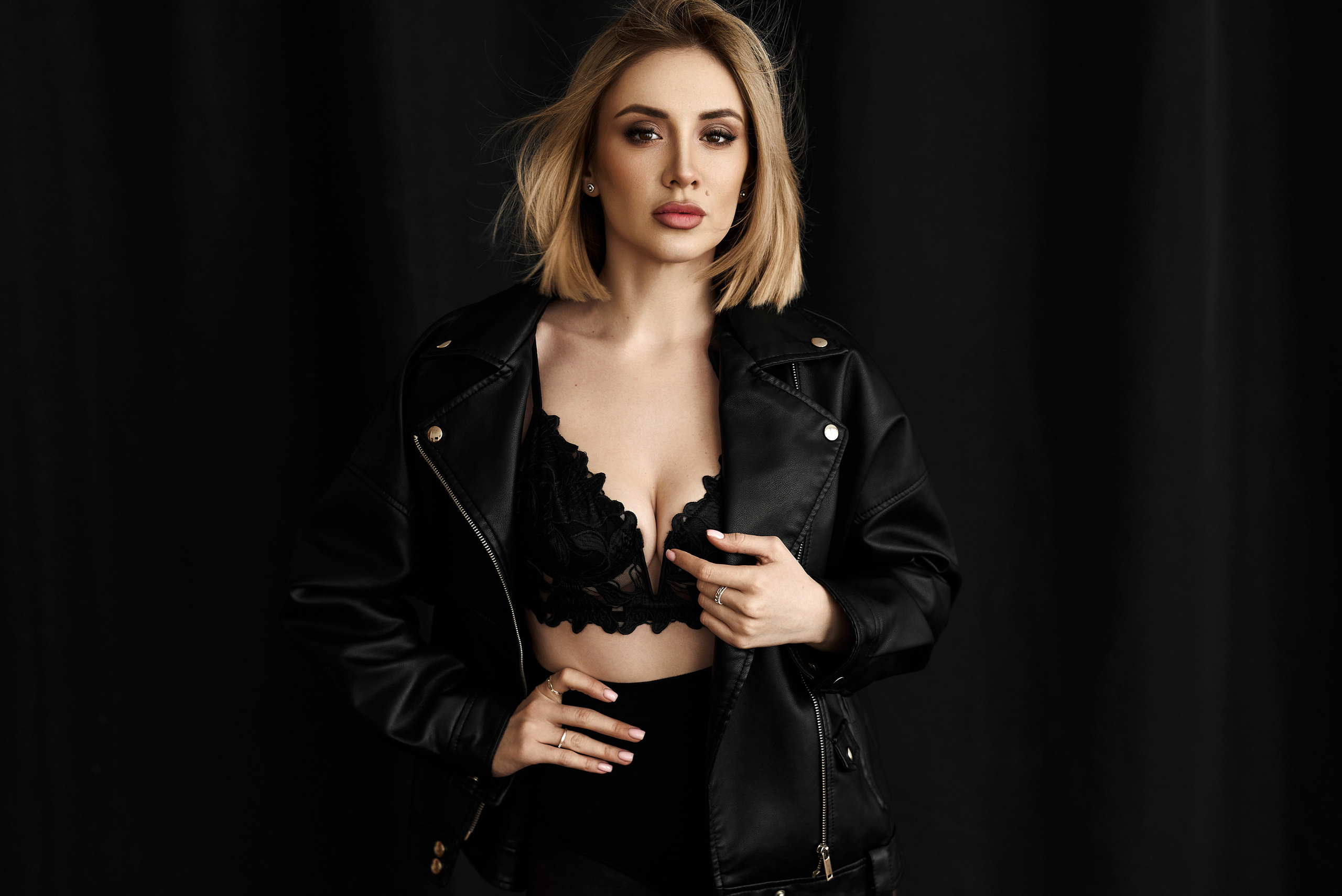 Аня. Фотограф Михаил Ефремов