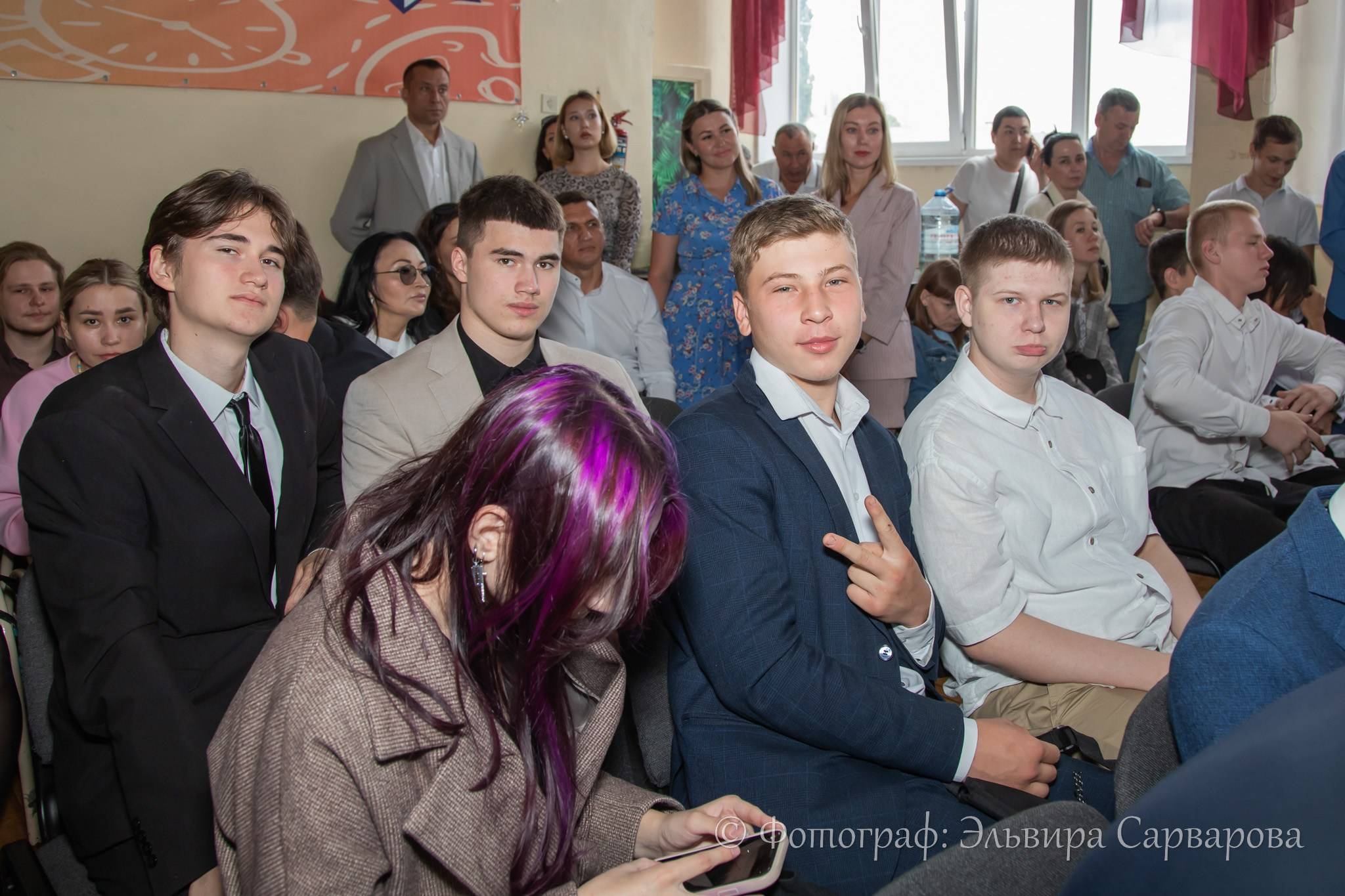 Вручение аттестатов 9 класс. Репортажный Фотограф
