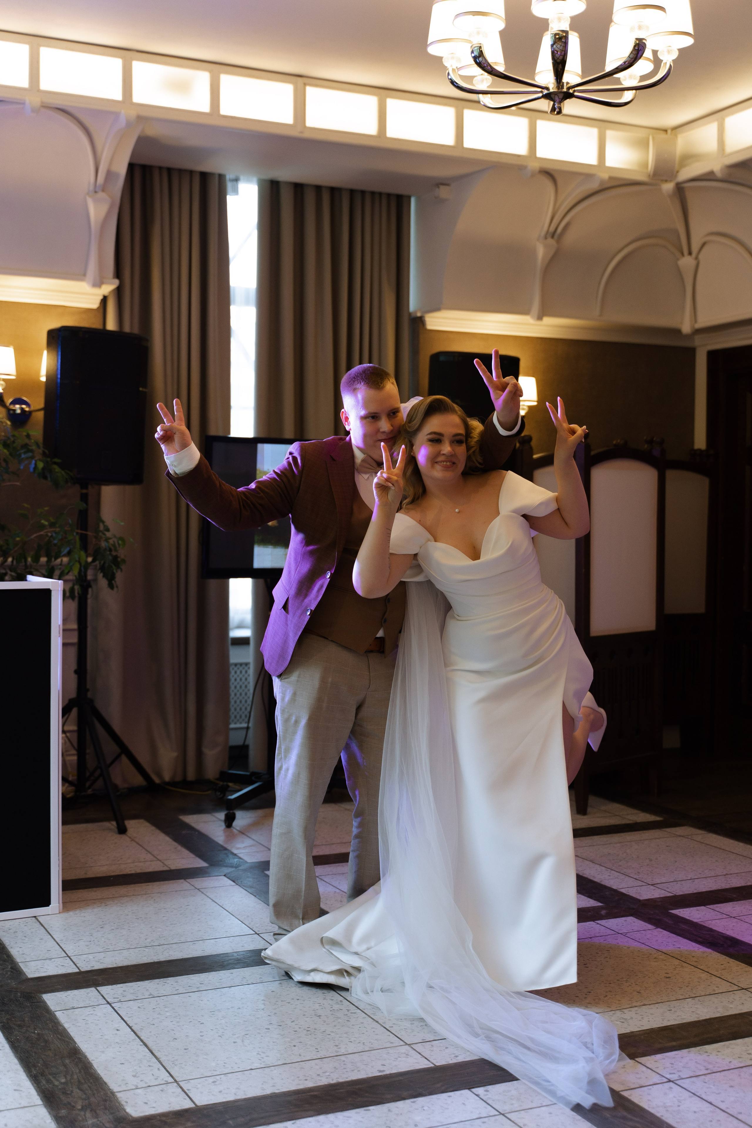 Данил и Евгения. Свадебный фотограф Анастасия Хабарова в Новоуральске и Екатеринбурге