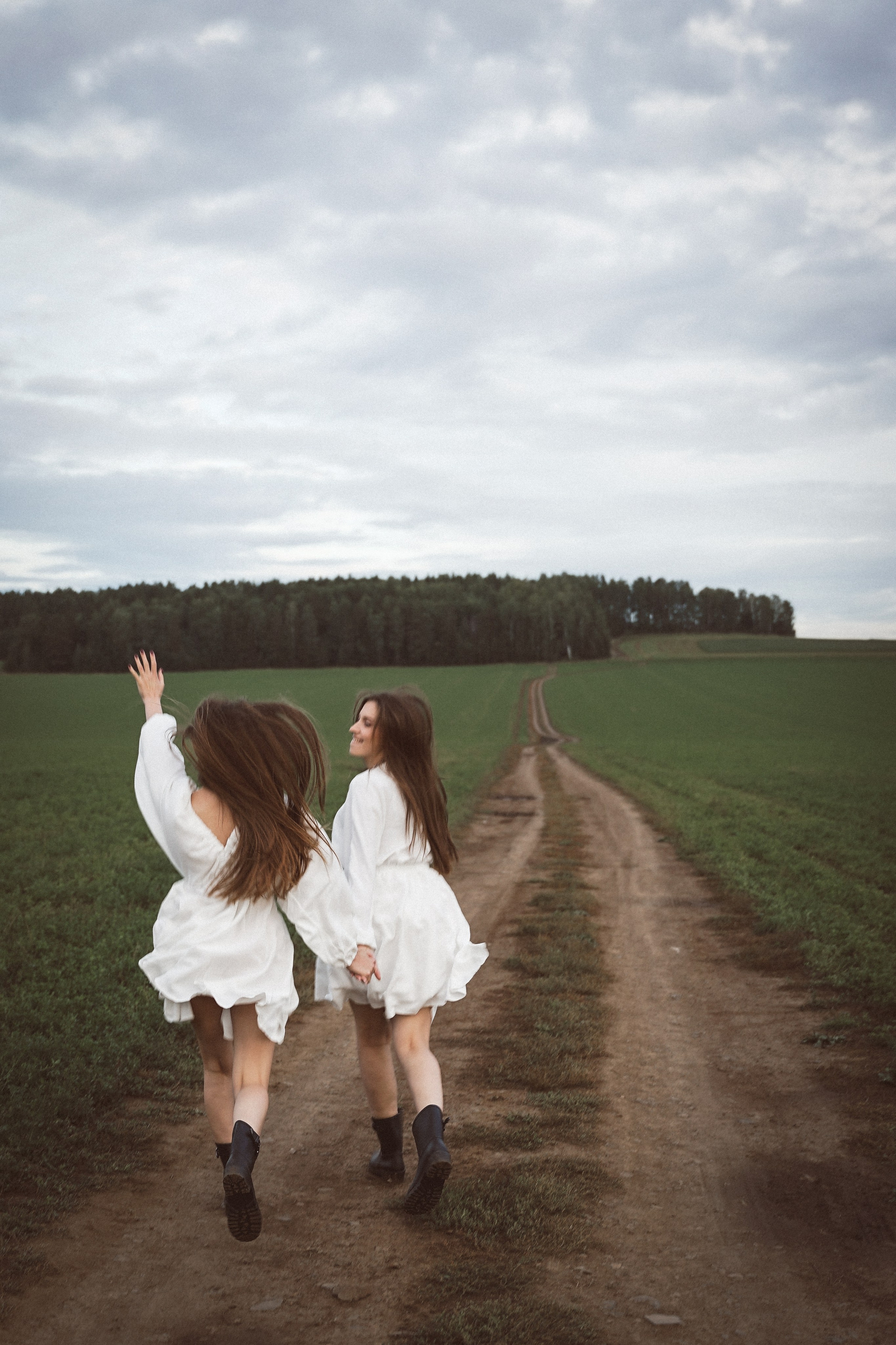 Прогулочная фотосессия в поле