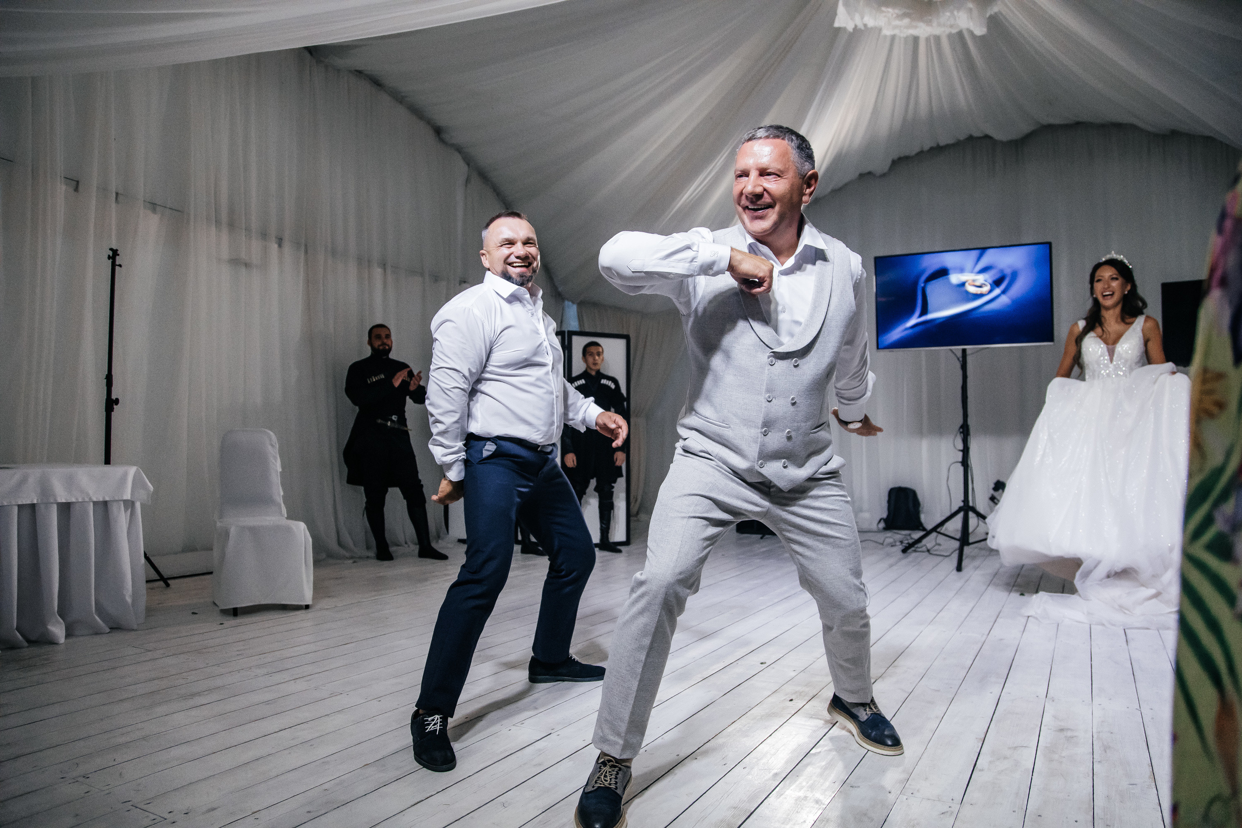 Кристина и Виталий. Свадебный  фотограф Новосибирск