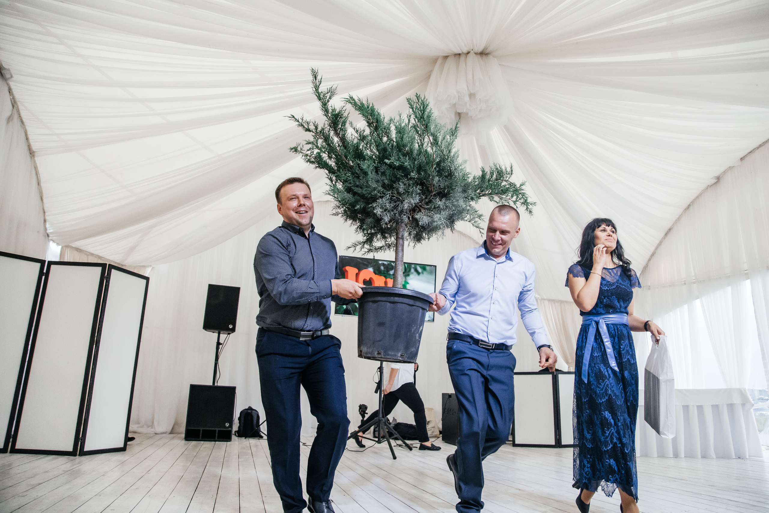 Кристина и Виталий. Свадебный  фотограф Новосибирск