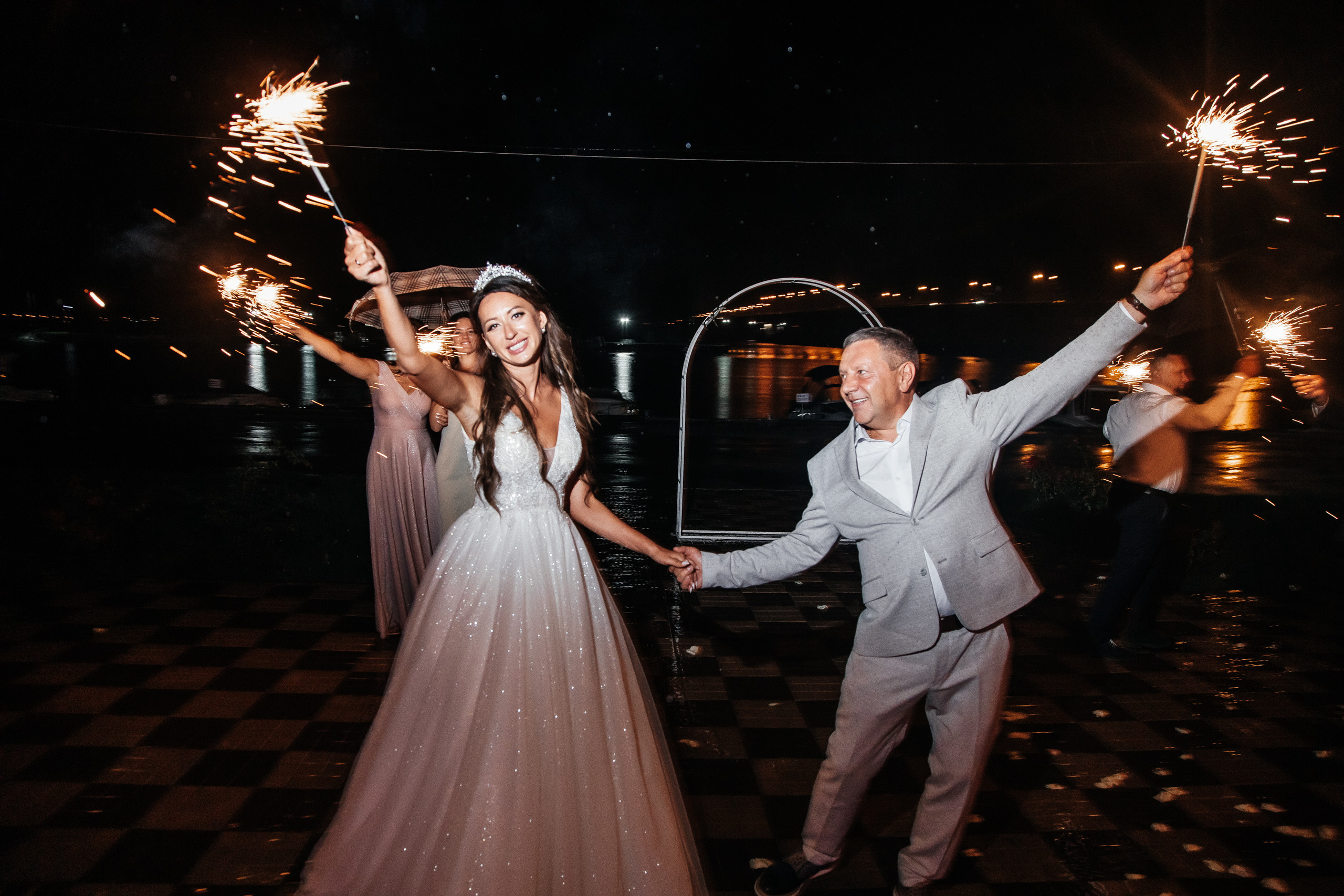 Кристина и Виталий. Свадебный  фотограф Новосибирск