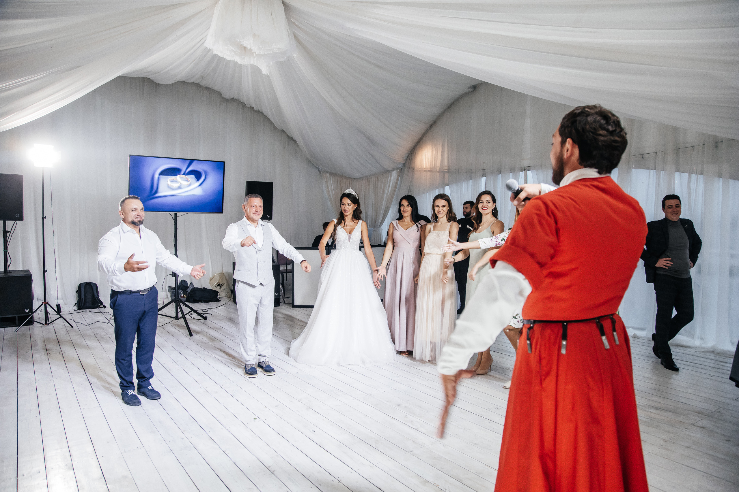 Кристина и Виталий. Свадебный  фотограф Новосибирск