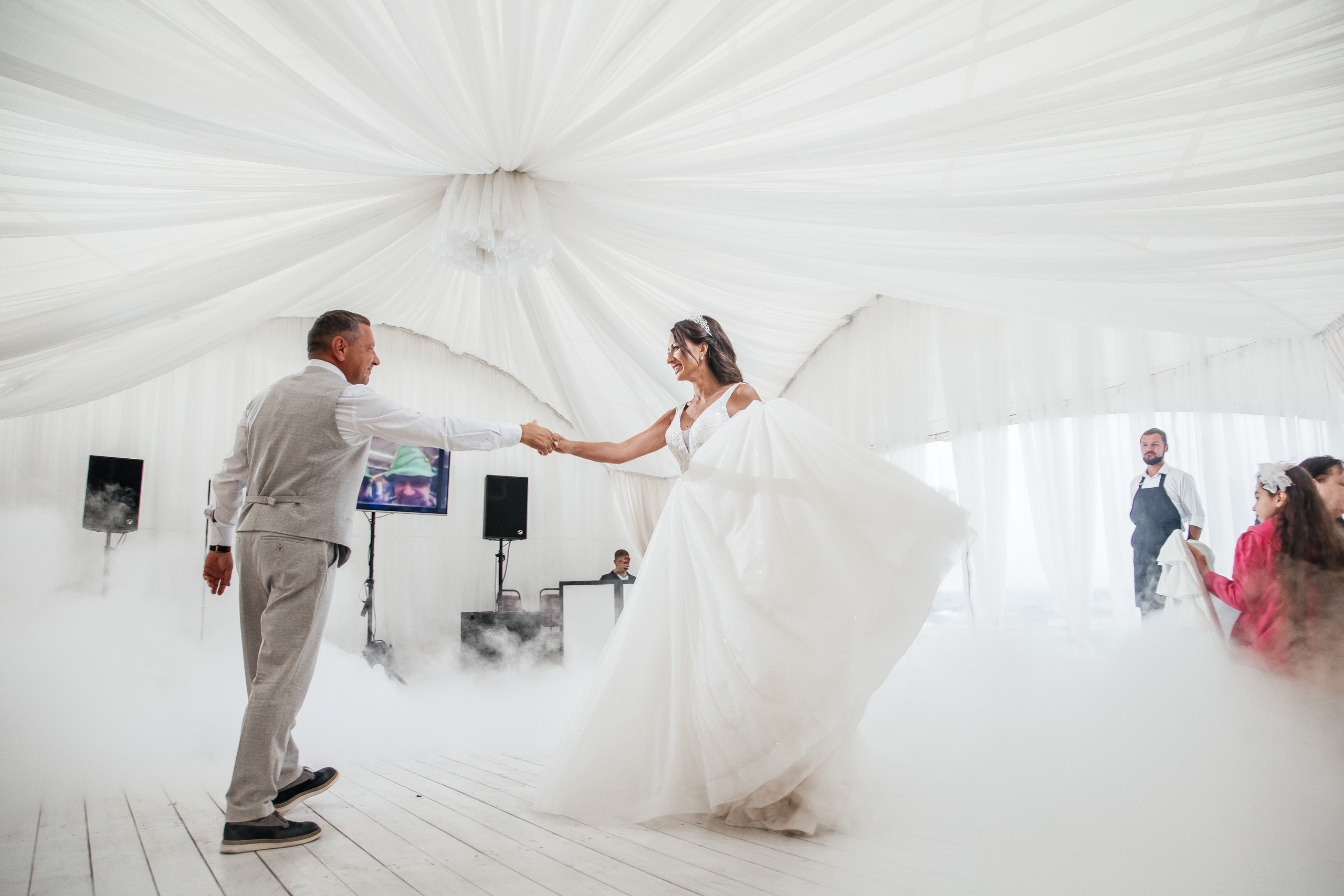 Кристина и Виталий. Свадебный  фотограф Новосибирск