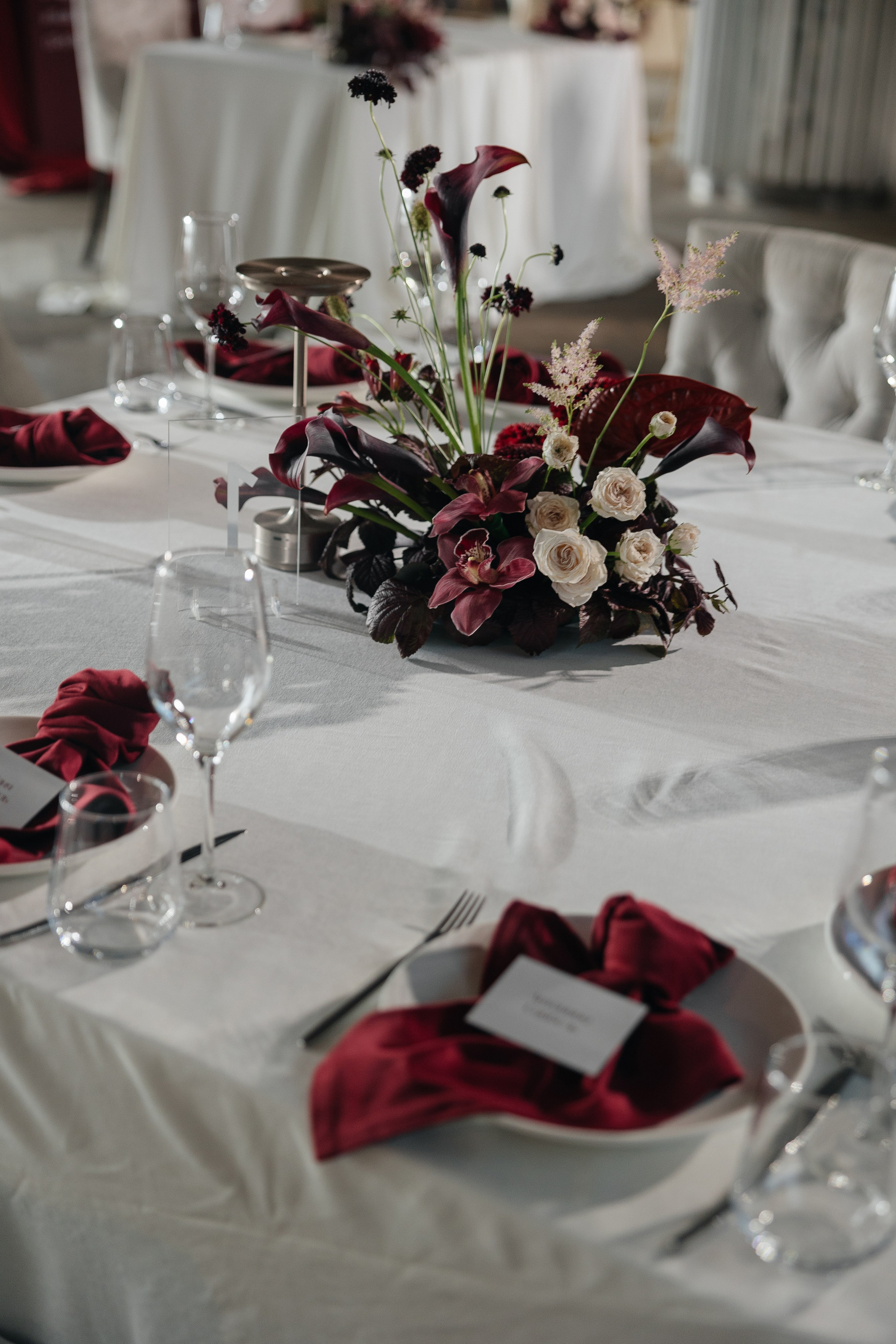 Rain falls down. Главная