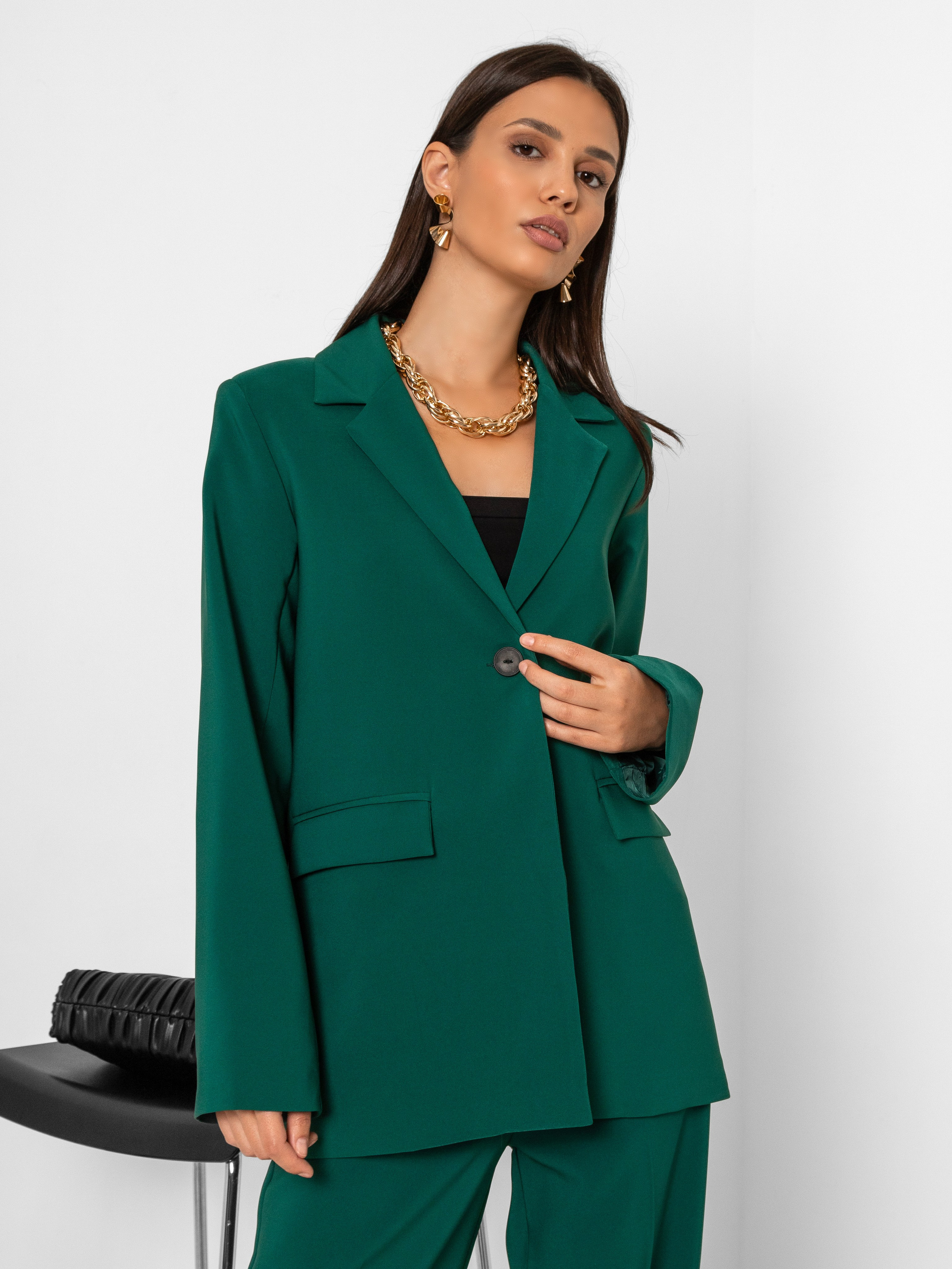 Костюмы женские. Фотостудия для Wildberries Ozon