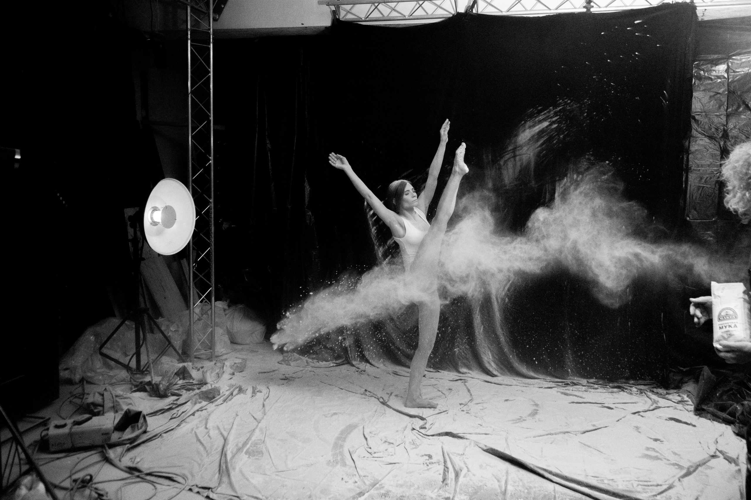 Мука. Съемка в студии под ваш запрос, студийные съемки, фотографии архитектурных объектов — Александр Евстигнеев — фотограф Москва