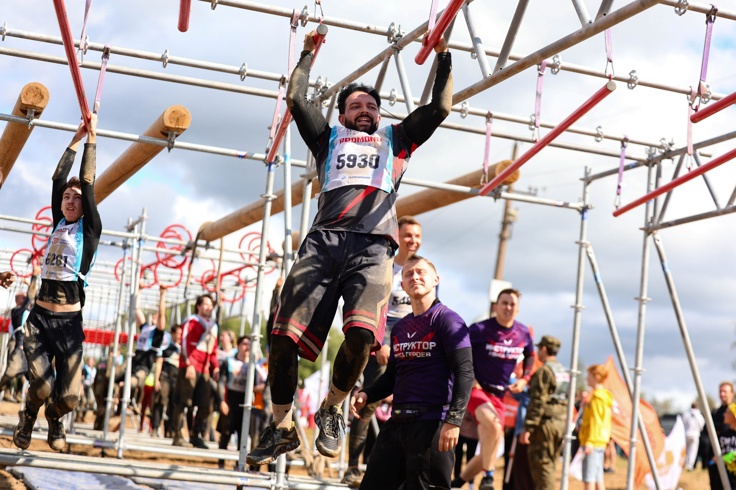 Гонка Героев 2025. Спортивный фотограф в Санкт-Петербурге Илья Vacool