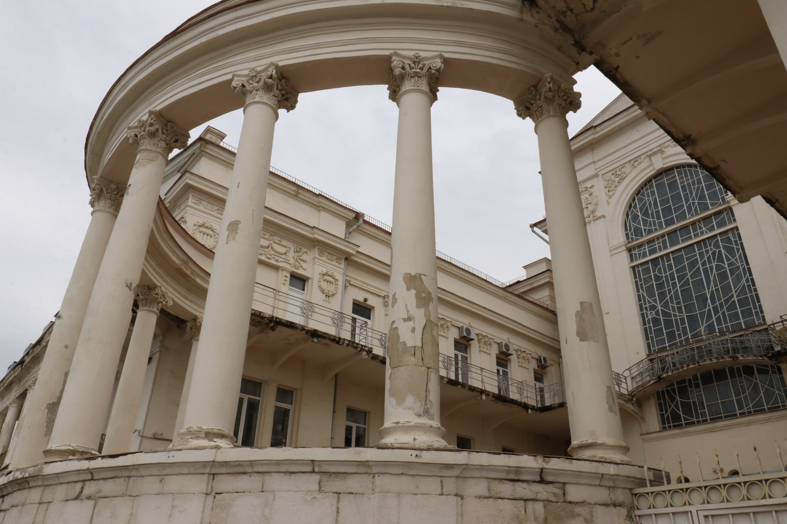 Крым. ЮБК (Севастополь, Кастрополь, Ялта). Май 2023. Путешественник-фотограф из Санкт-Петербурга Татьяна Свистулина