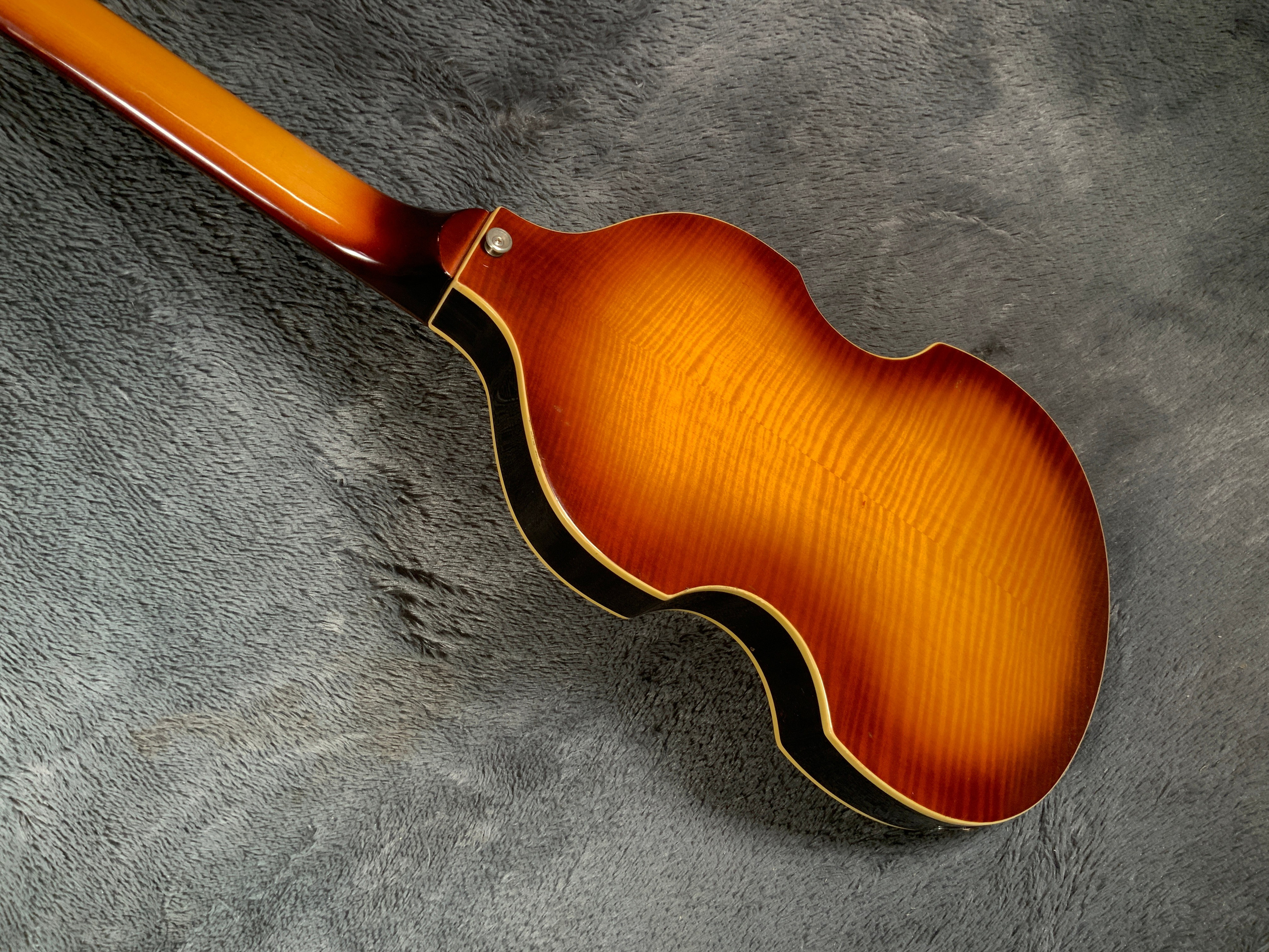 Norwegian Wood Vaio Bass