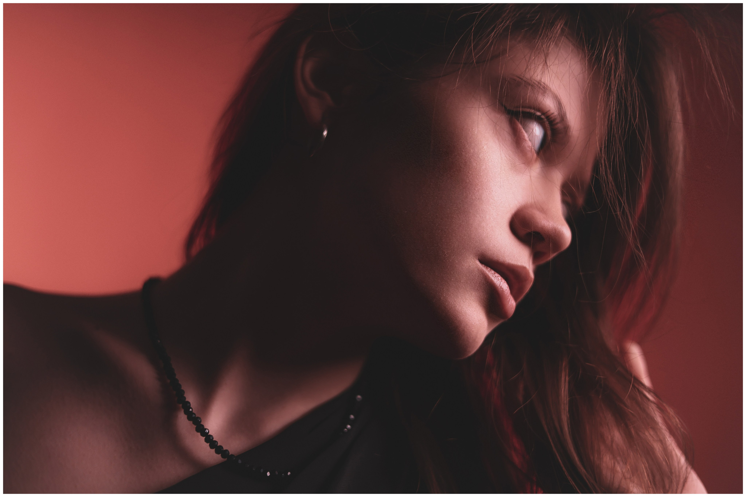 Виктория. Портретный фотограф в Орле. Готовые фото за 3 дня! Помощь в позировании. Советы по организации