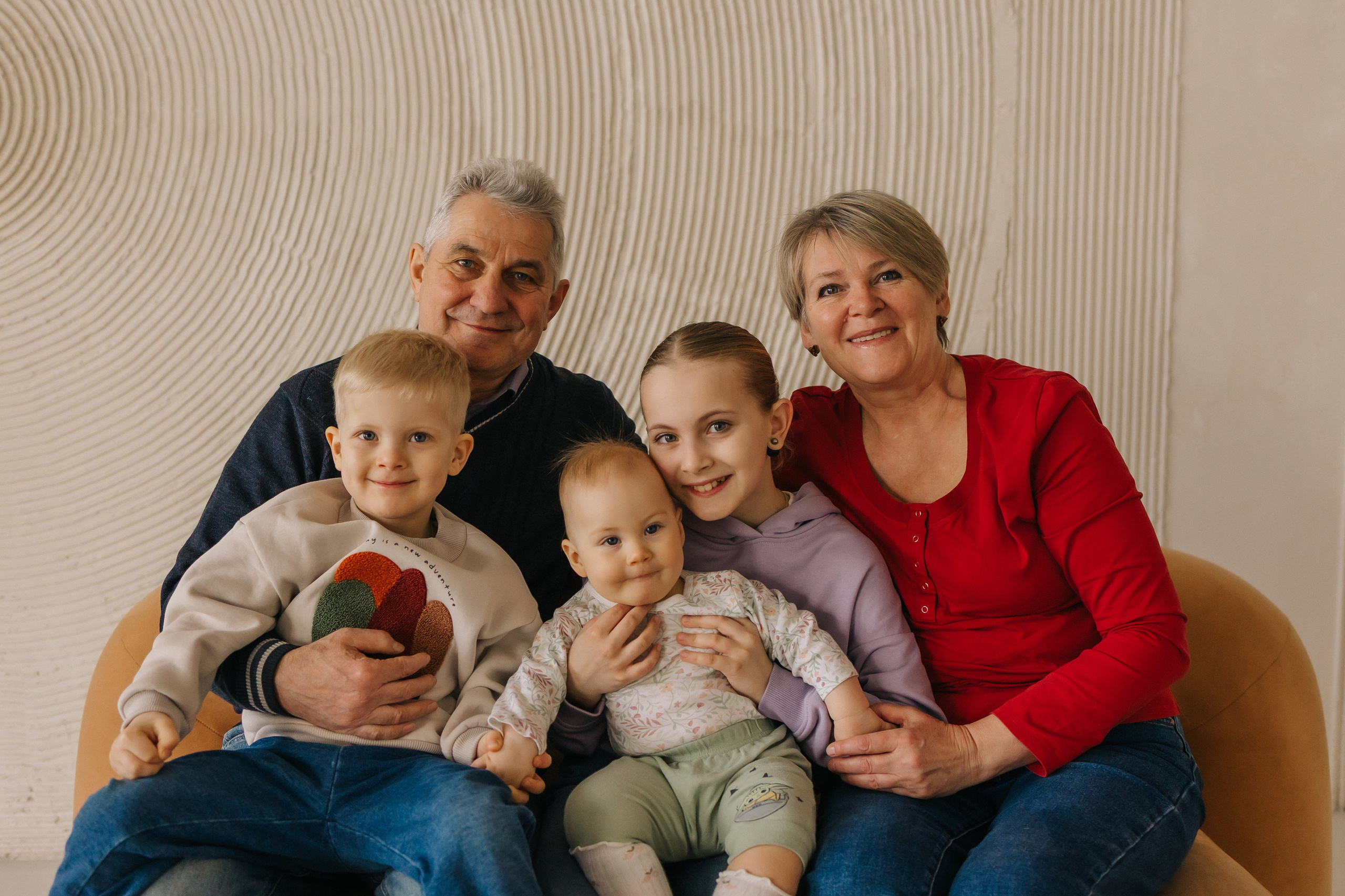 Семейная фотосессия в 2.8. СЕМЕЙНЫЙ ФОТОГРАФ В САРАТОВЕ