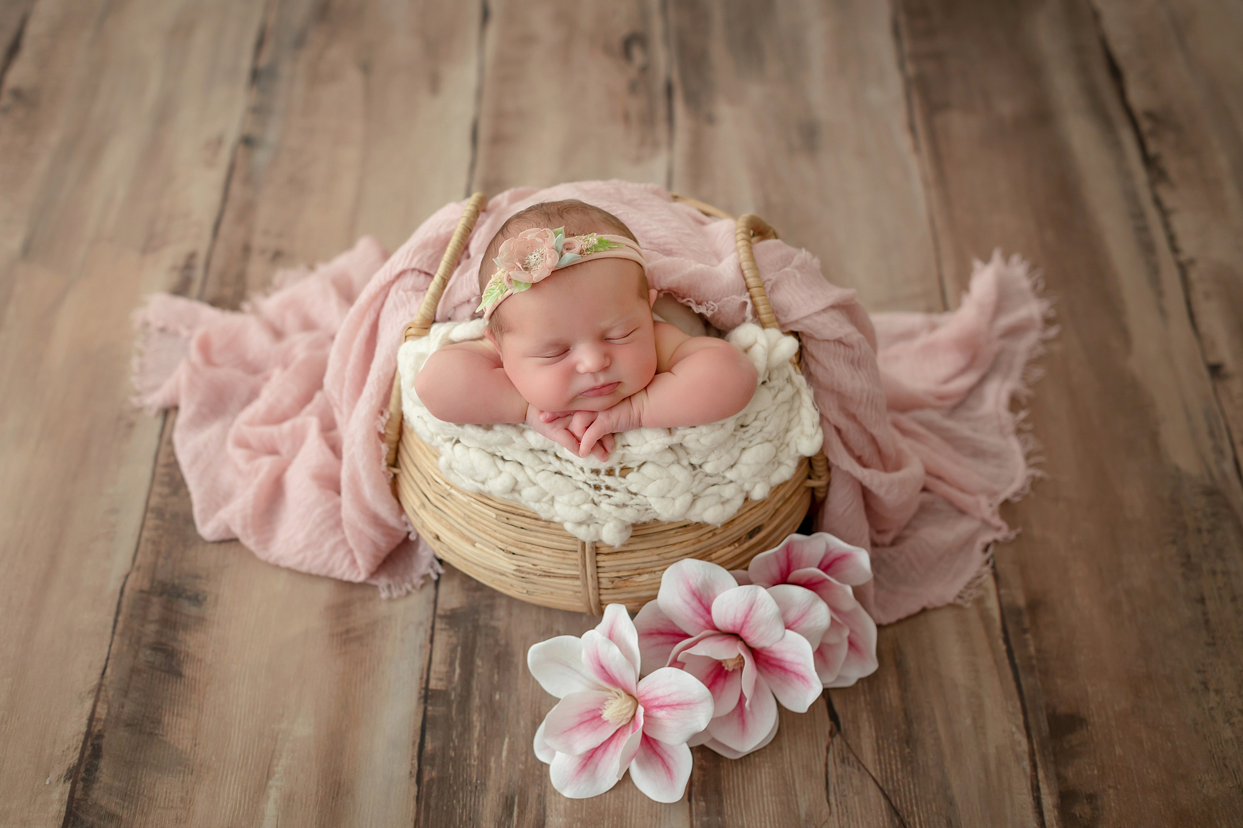 Новорожденные до 28 дней. Фотограф новорожденных в Тюмени