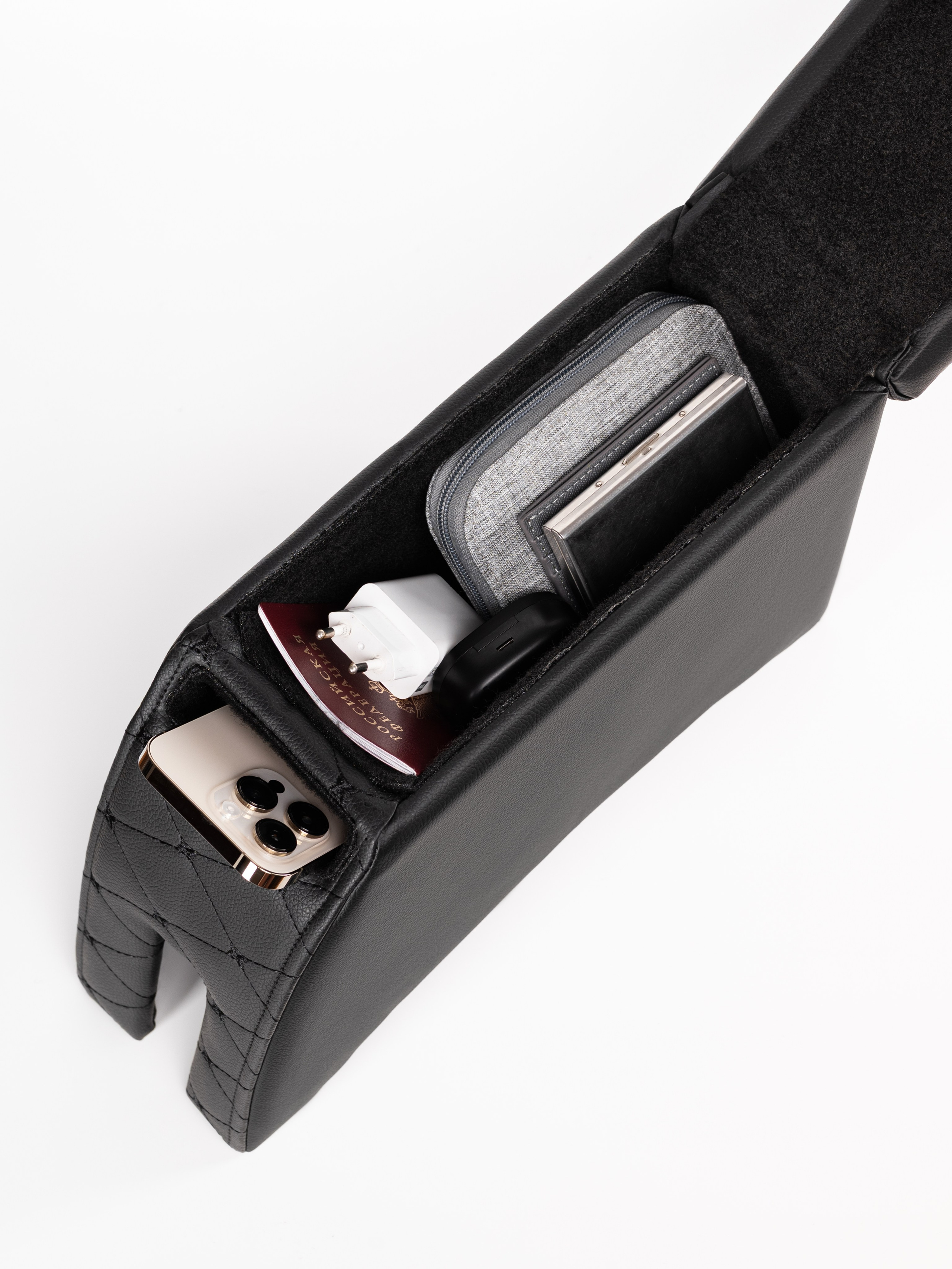 Автоподлокотники предметка стёганые серия 3. Предметный фотограф, фото для маркетплейсов Пятигорск, КМВ