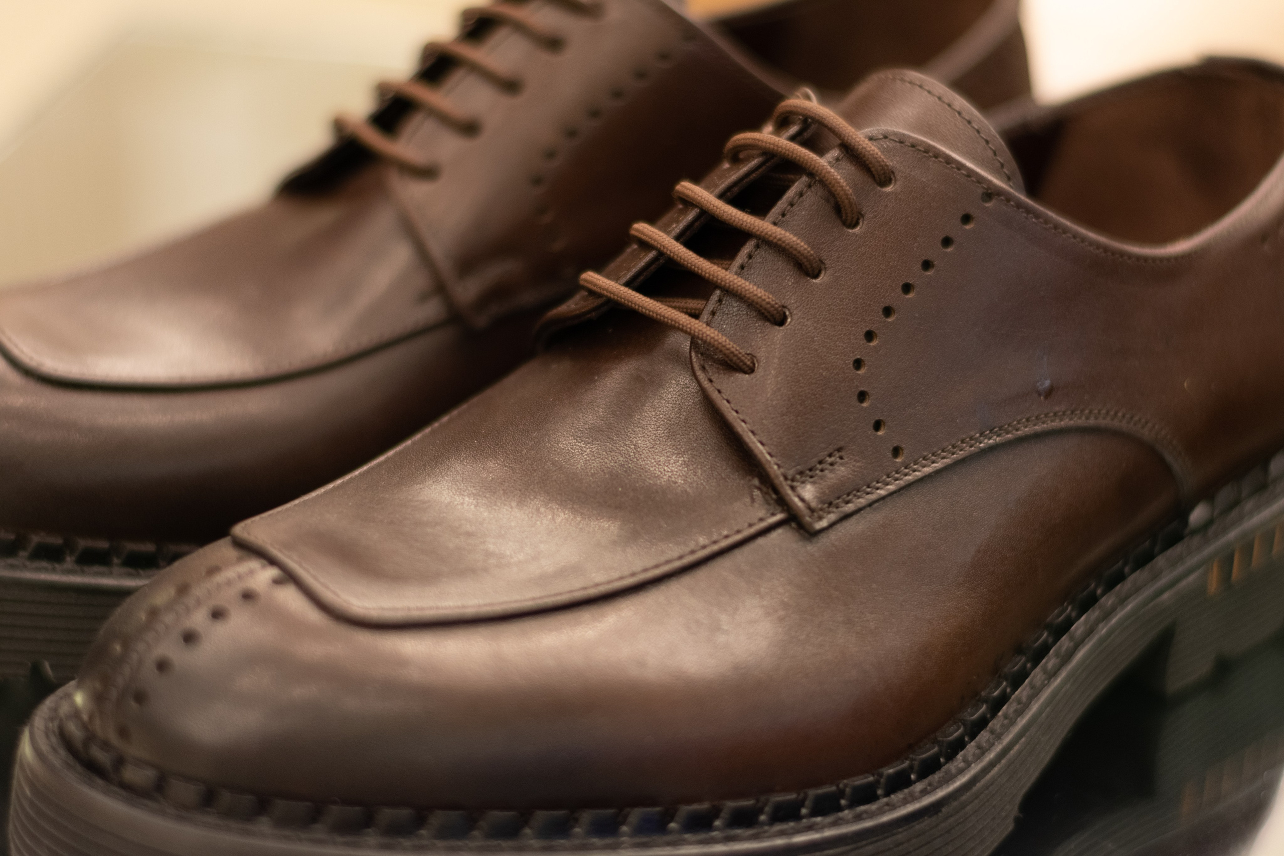 Для организаций. Предметная фотосессия для обувного магазина Capsula. Фотограф/видеограф Богдан Голованов