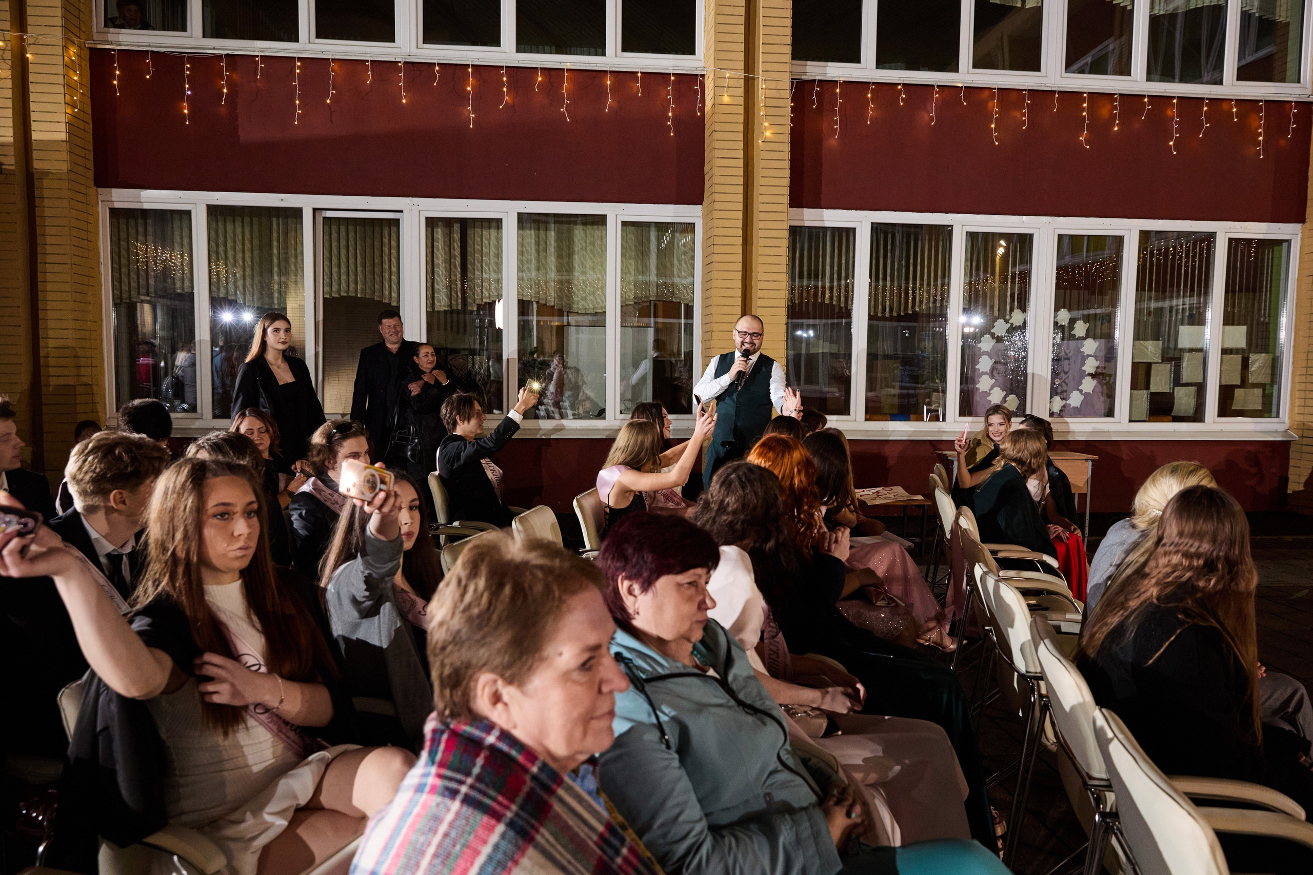 Выпускной 11 класс. Свадебная, репортажная фотосъемка и видеосъемка в Минске. Илья и Юлия Ширмановы. Фотограф | Видеограф | Минск