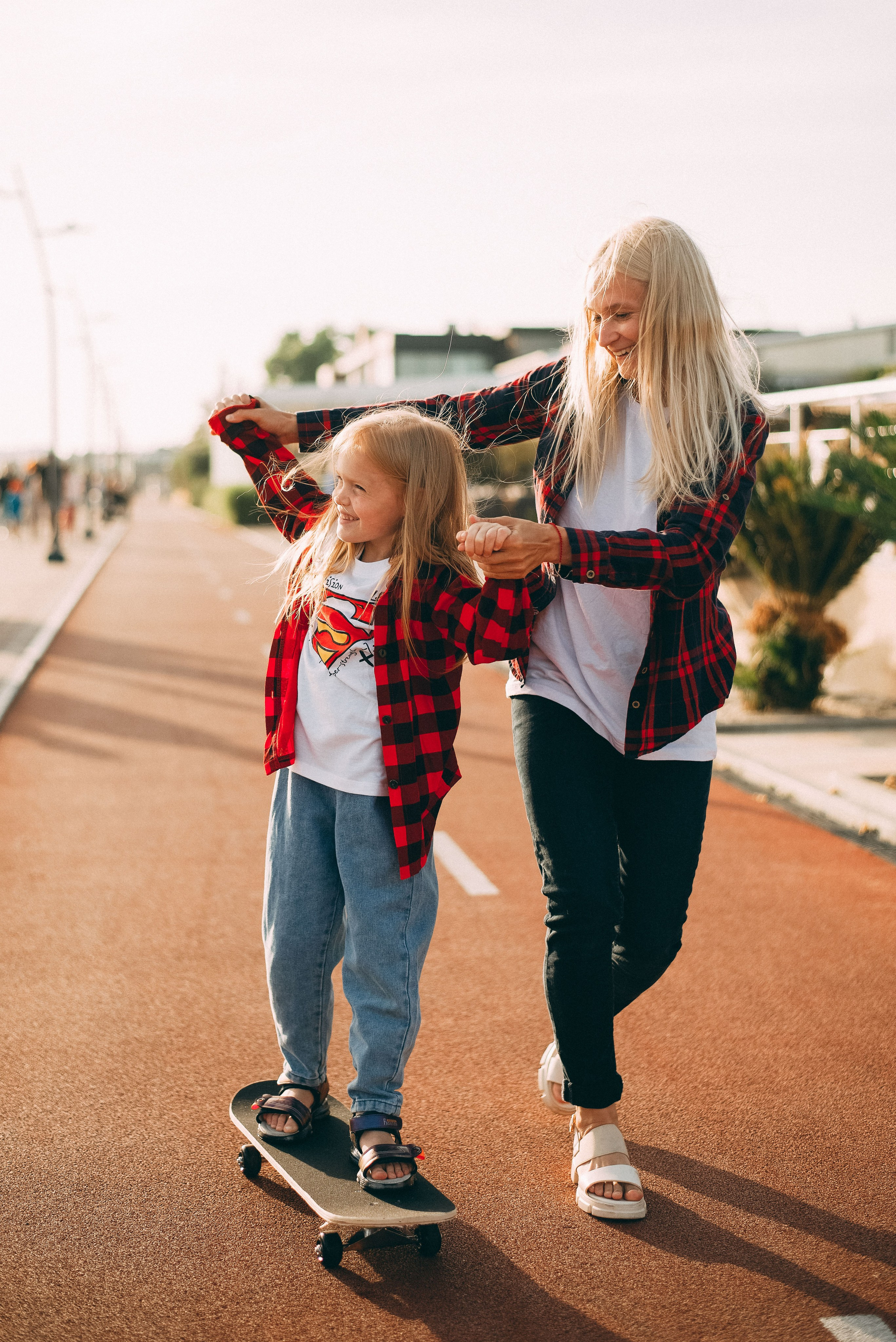 Фотосессия в Сириусе набережная олимпийского парка. Фотограф в Сочи — Маргарита Поганова