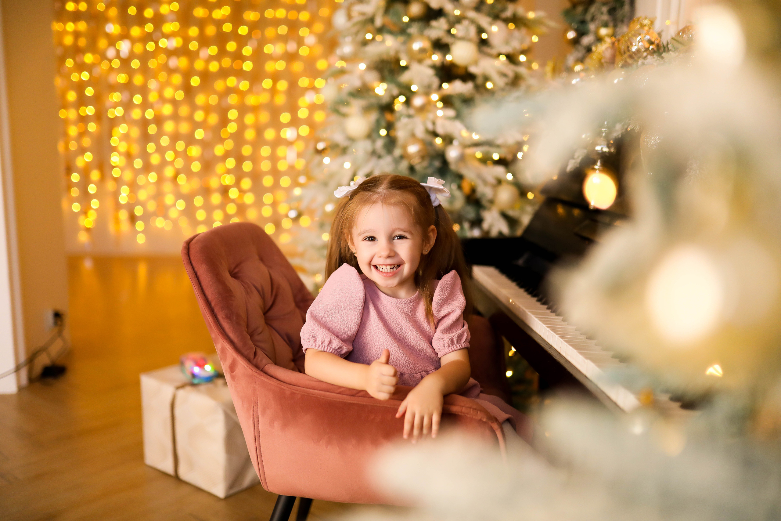 Семейная фотосессия в зале Париж. ФОТОГРАФ ХАБАРОВСК АНАСТАСИЯ РАЧЕНКОВА