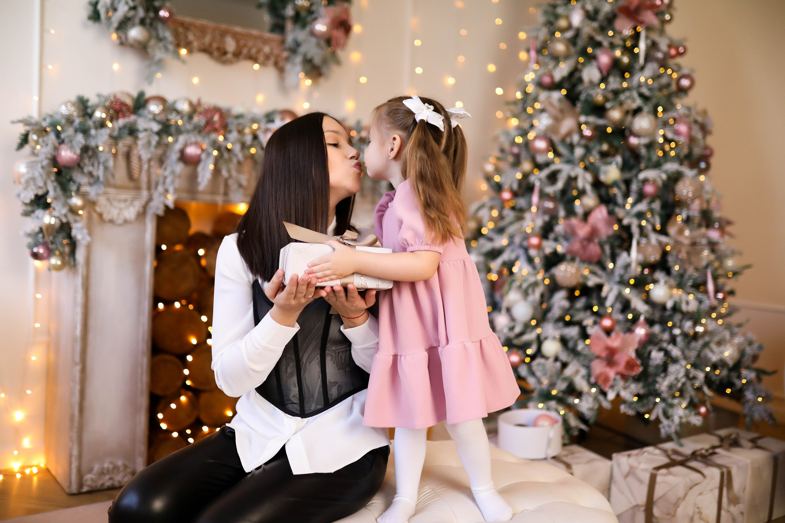 Семейная фотосессия в зале Париж. ФОТОГРАФ ХАБАРОВСК АНАСТАСИЯ РАЧЕНКОВА