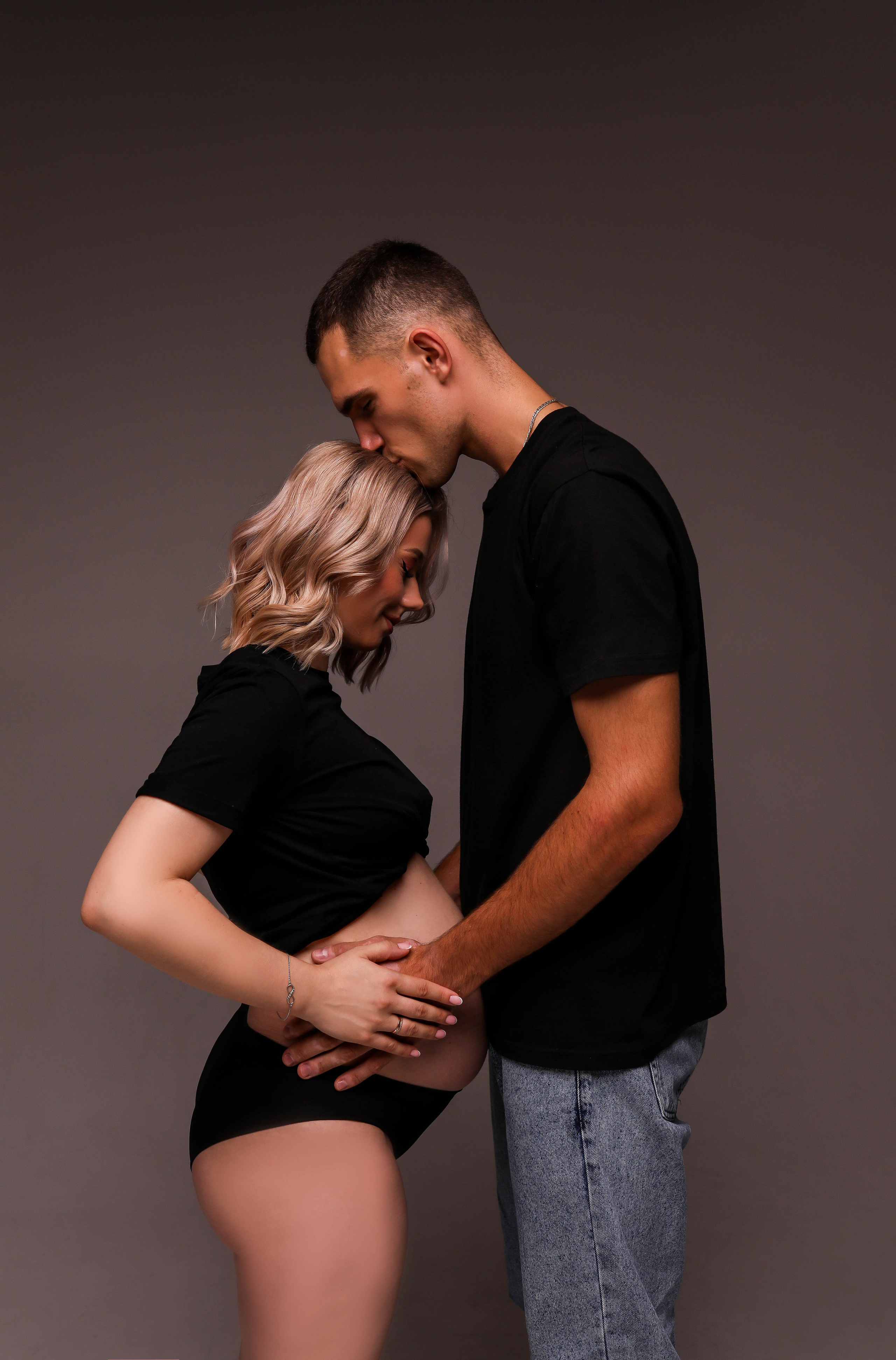 Никита и Рита в ожидании чуда. ФОТОГРАФ ХАБАРОВСК АНАСТАСИЯ РАЧЕНКОВА