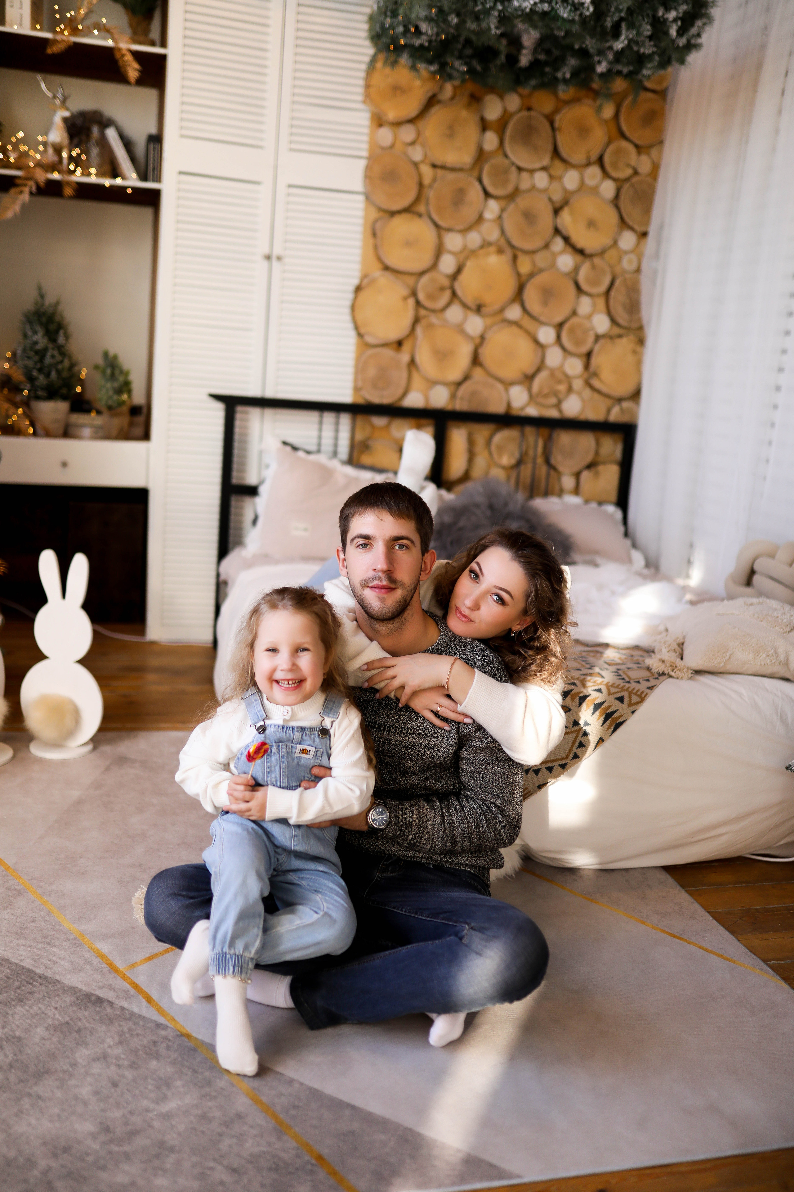 Семейная съёмка в зале лофт. ФОТОГРАФ ХАБАРОВСК АНАСТАСИЯ РАЧЕНКОВА