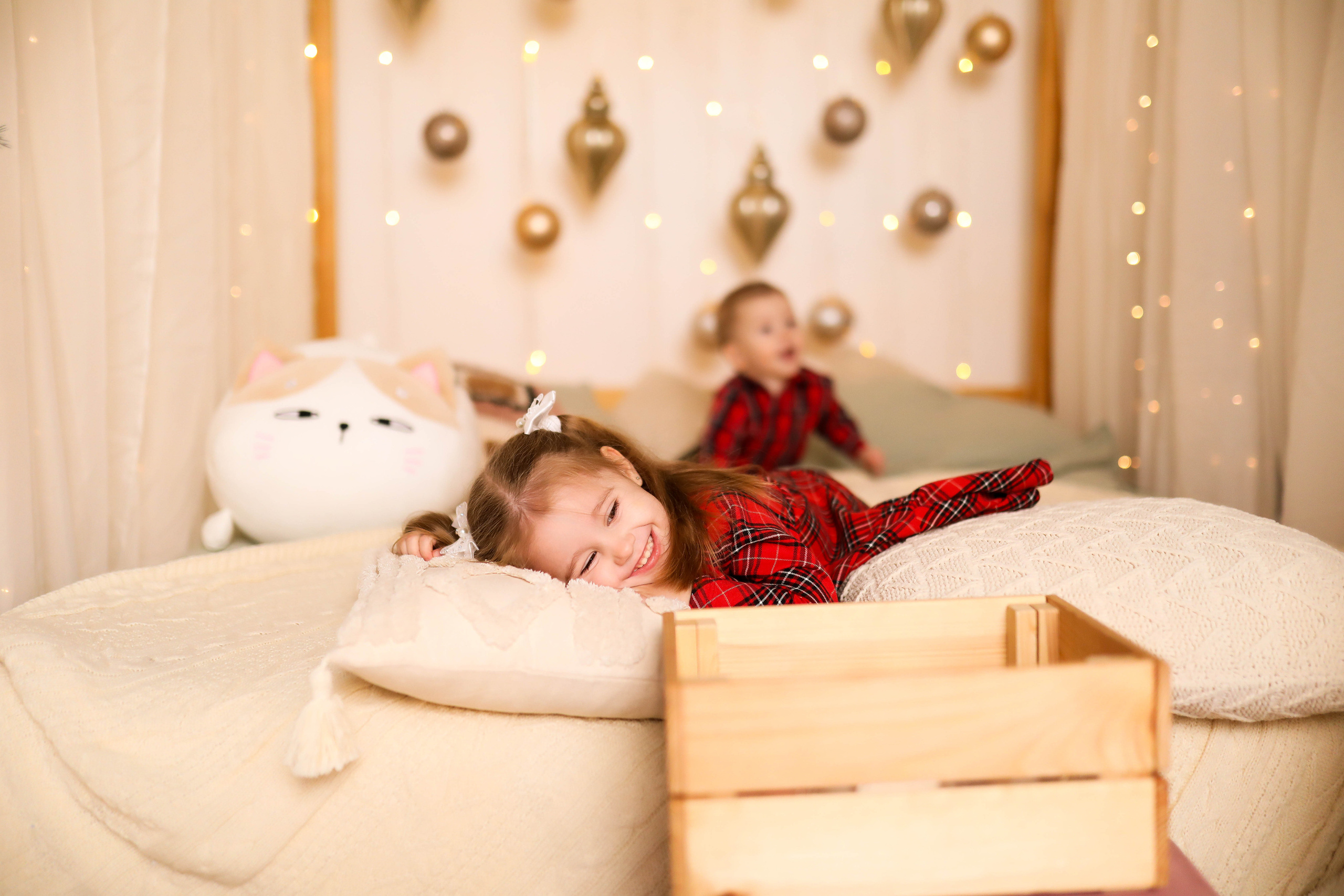 Семейная фотосессия в зале Париж. ФОТОГРАФ ХАБАРОВСК АНАСТАСИЯ РАЧЕНКОВА