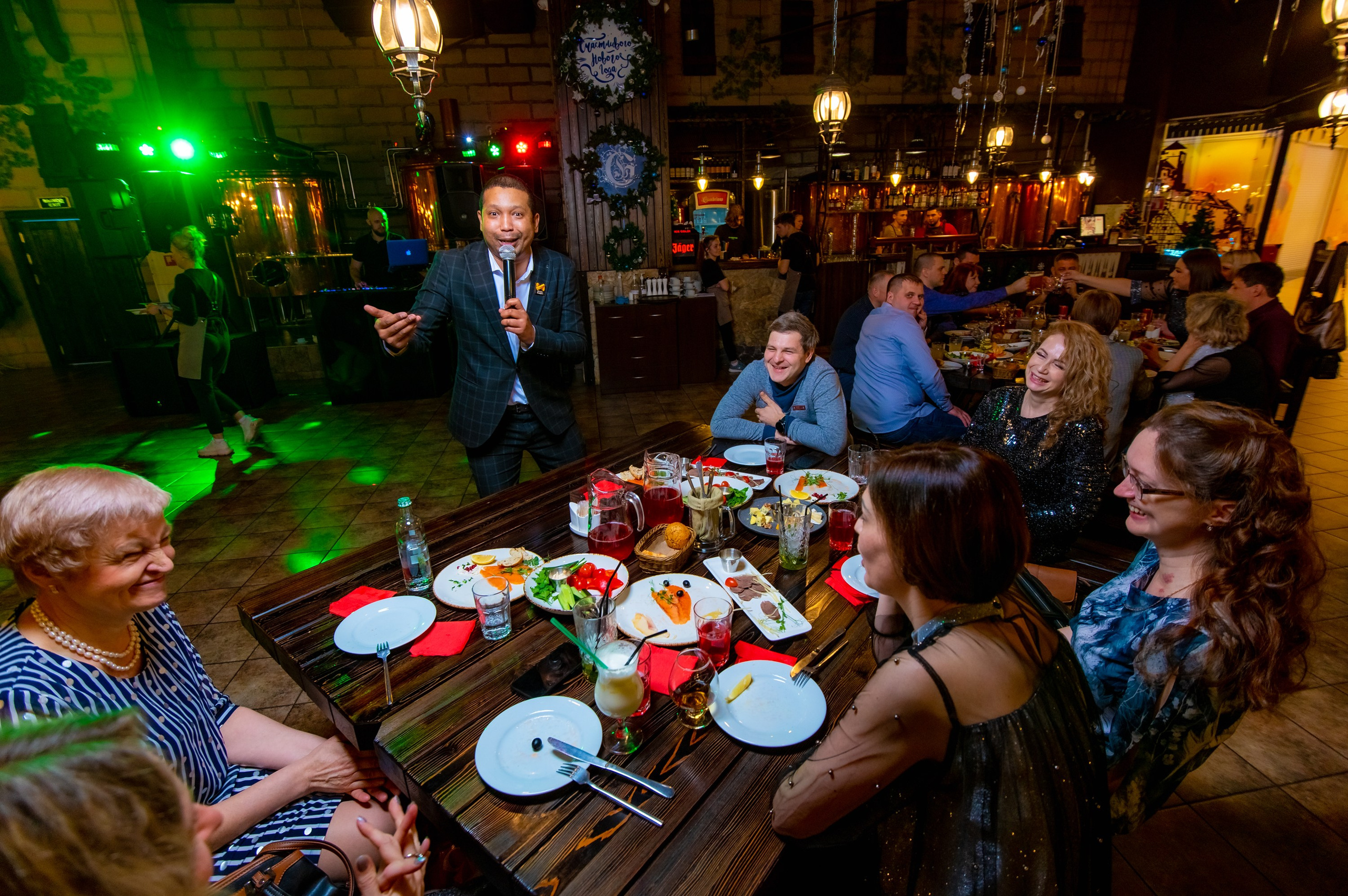 Новогодний корпоратив в пивоварне Яна Гримуса. ProfotoNK