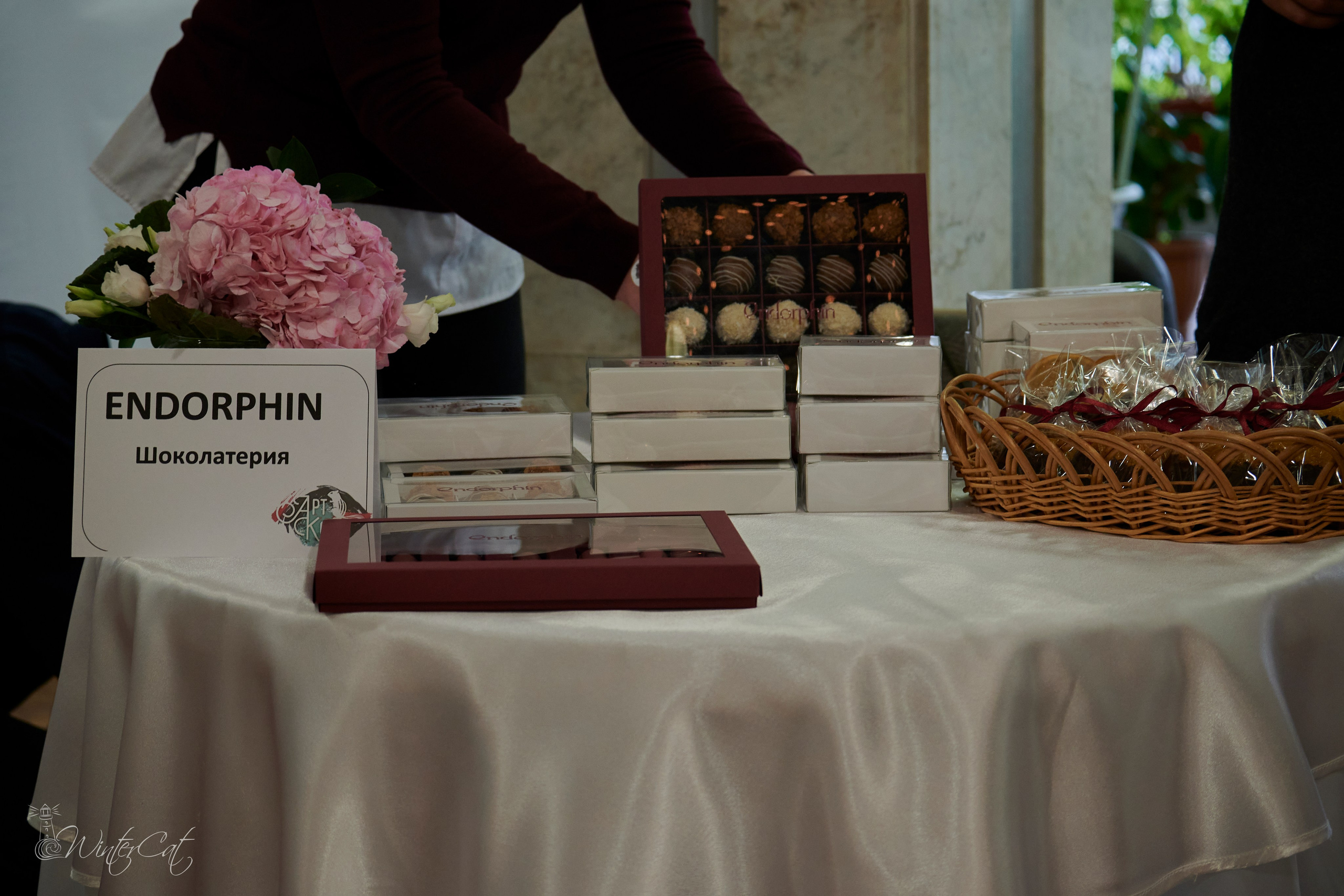 Арт Маркет 12.10.24. Портретный и репортажный фотограф в Магадане Андрей Нефедов WinterCatPhoto