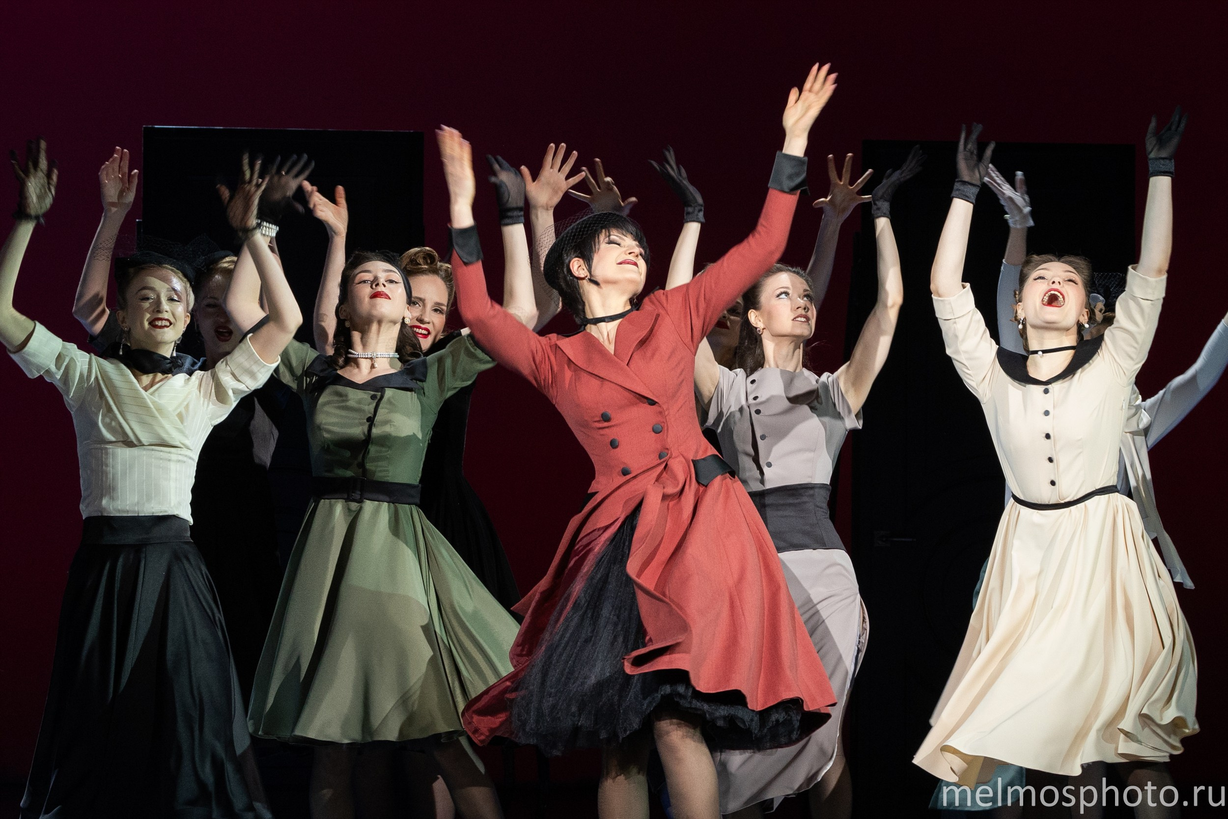 «Маленькая опера» в Малом театре. Репортажный, архитектурный, театральный и файн-арт фотограф Лена Мельникова в Москве