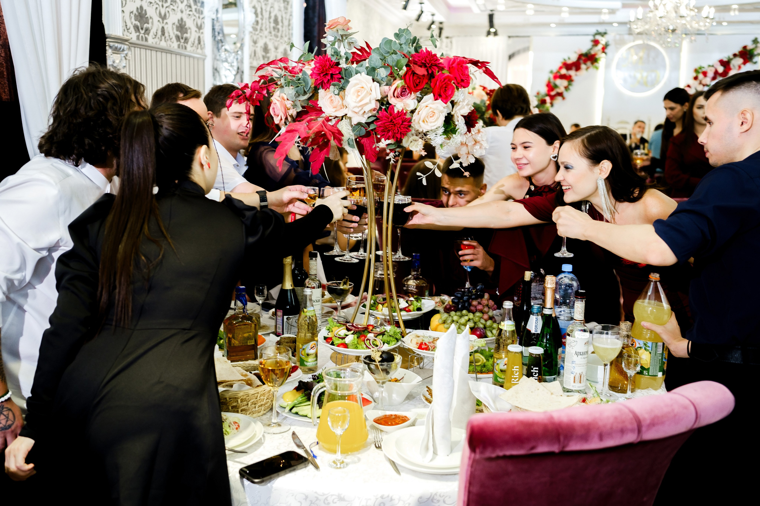 Михаил и Юлия. Свадебный фотограф | репортаж | праздники | крещение