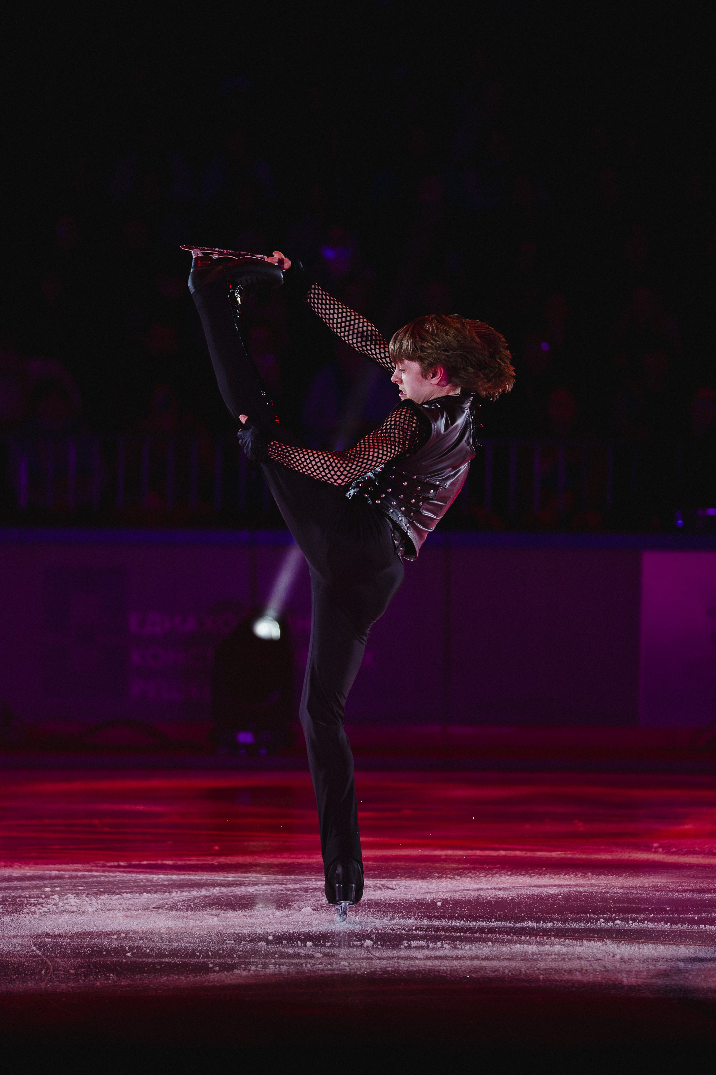 Шоу Этери Тутберидзе в Новосибирске. Воробьева Ксения — Спортивный и танцевальный фотограф Новосибирск