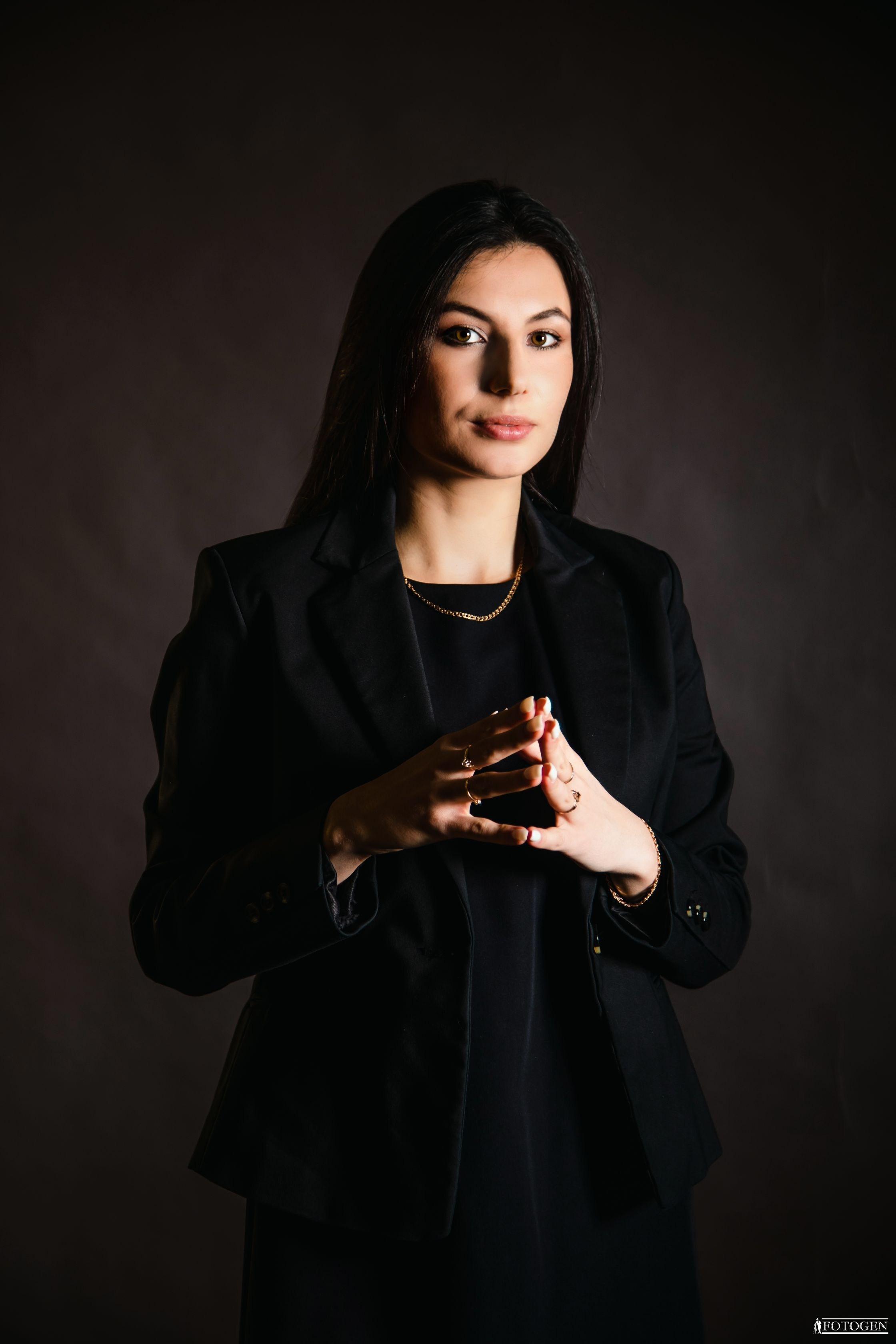 Красота и стиль: Фотосессии в студии Fotogen. Интерьерная фотостудия FOTOGEN г. Краснодар