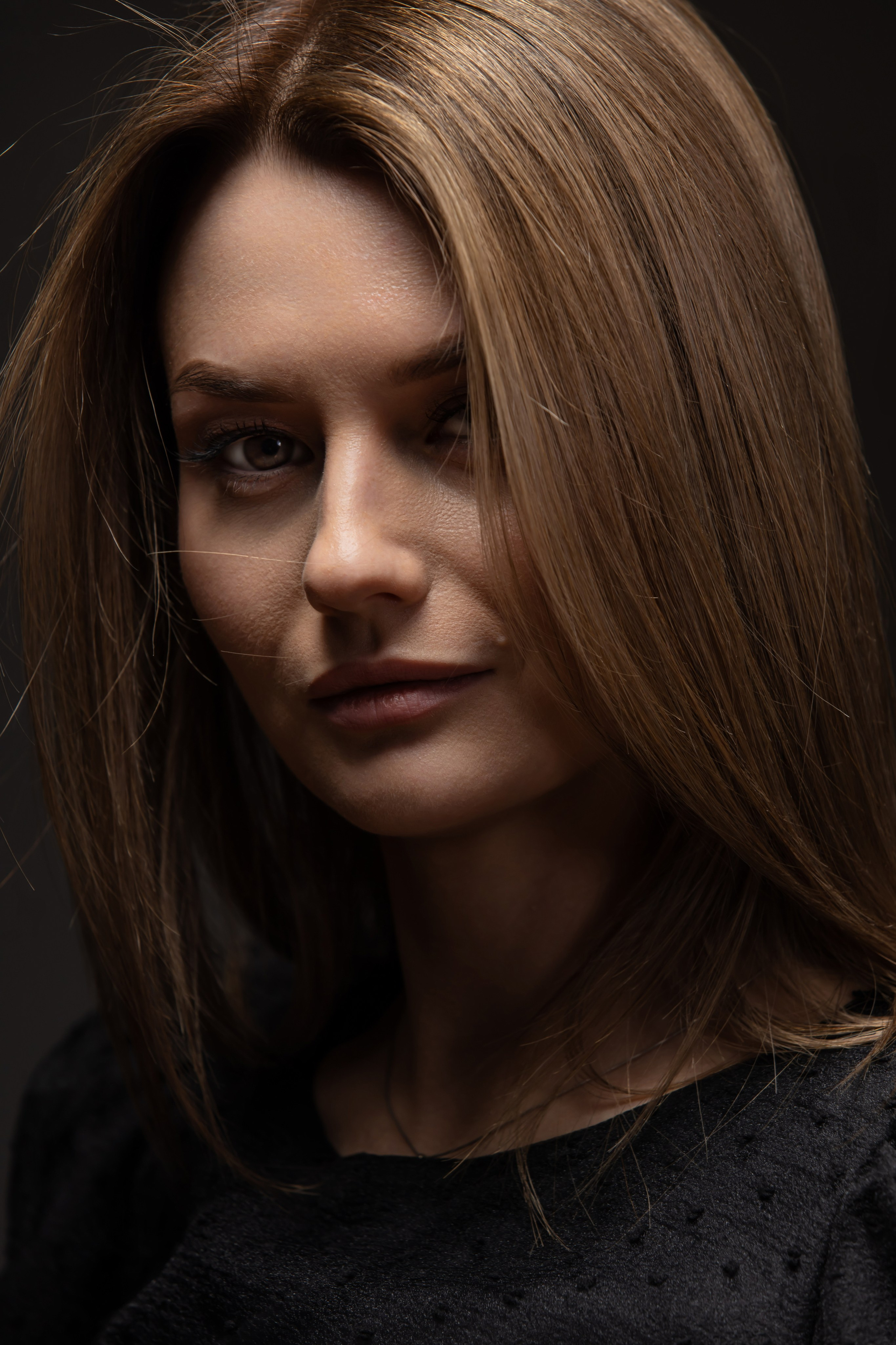 Полина. Главная