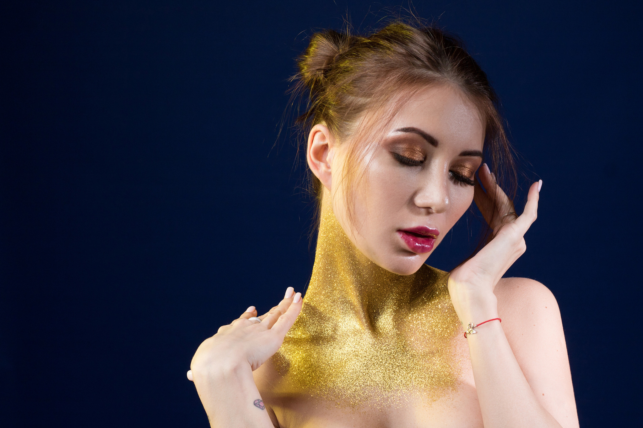 Студийные съёмки. Андрей Дудкин. Контент фотограф в Москве