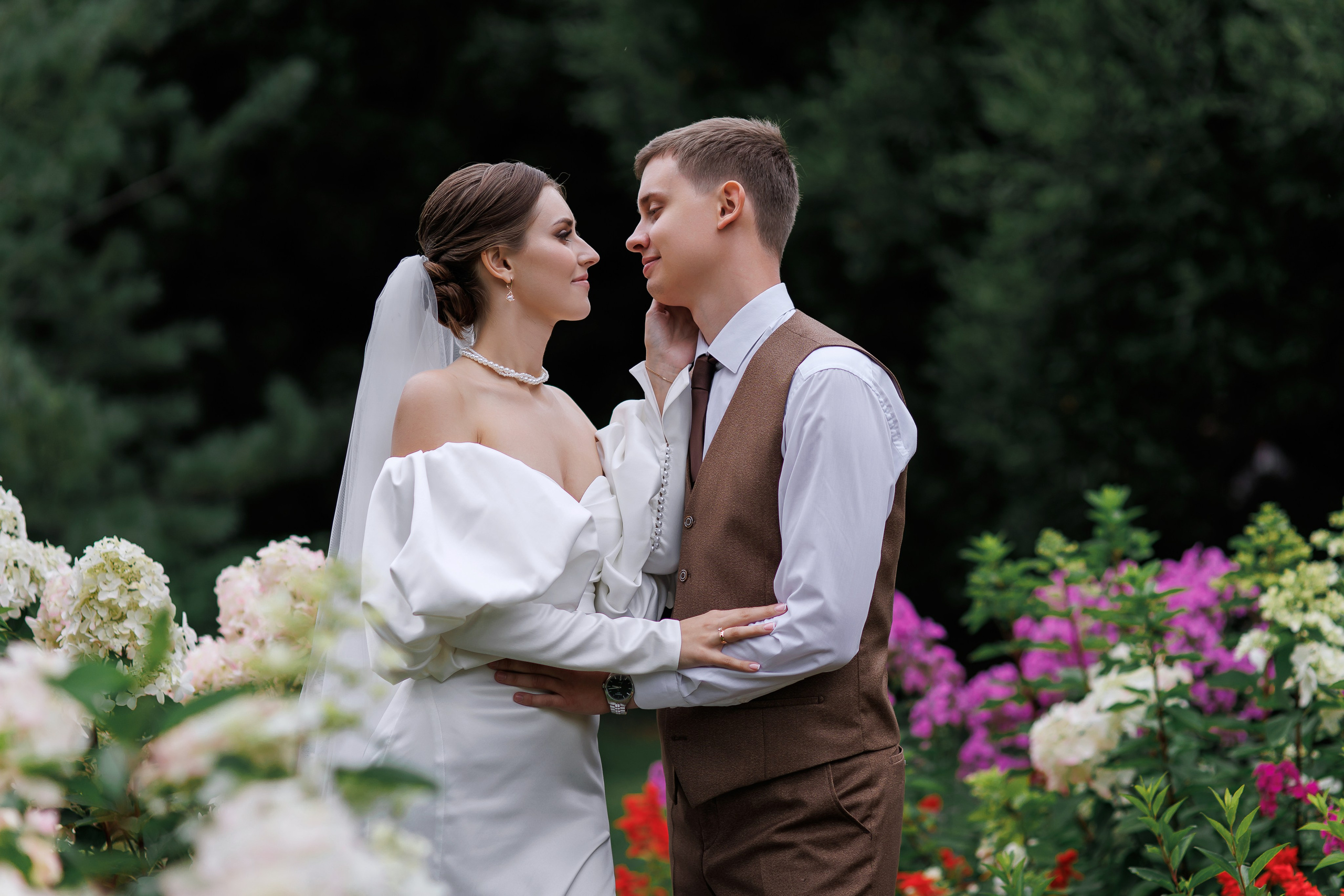 Ирина и Егор. Свадебный фотограф в Омске Яна Савина