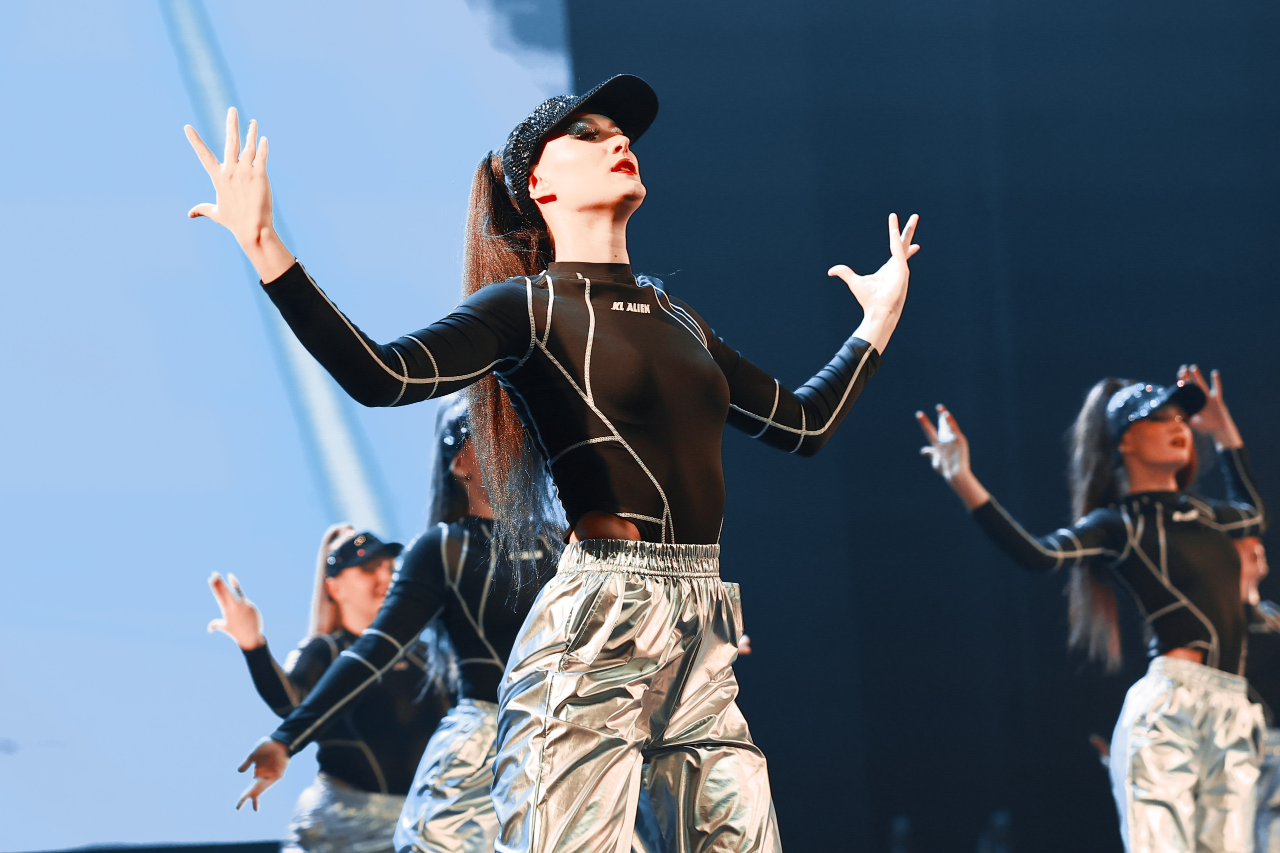 TODES Новогодняя перезагрузка 2024. MIG — студия спортивной фотографии Михаила Голянского