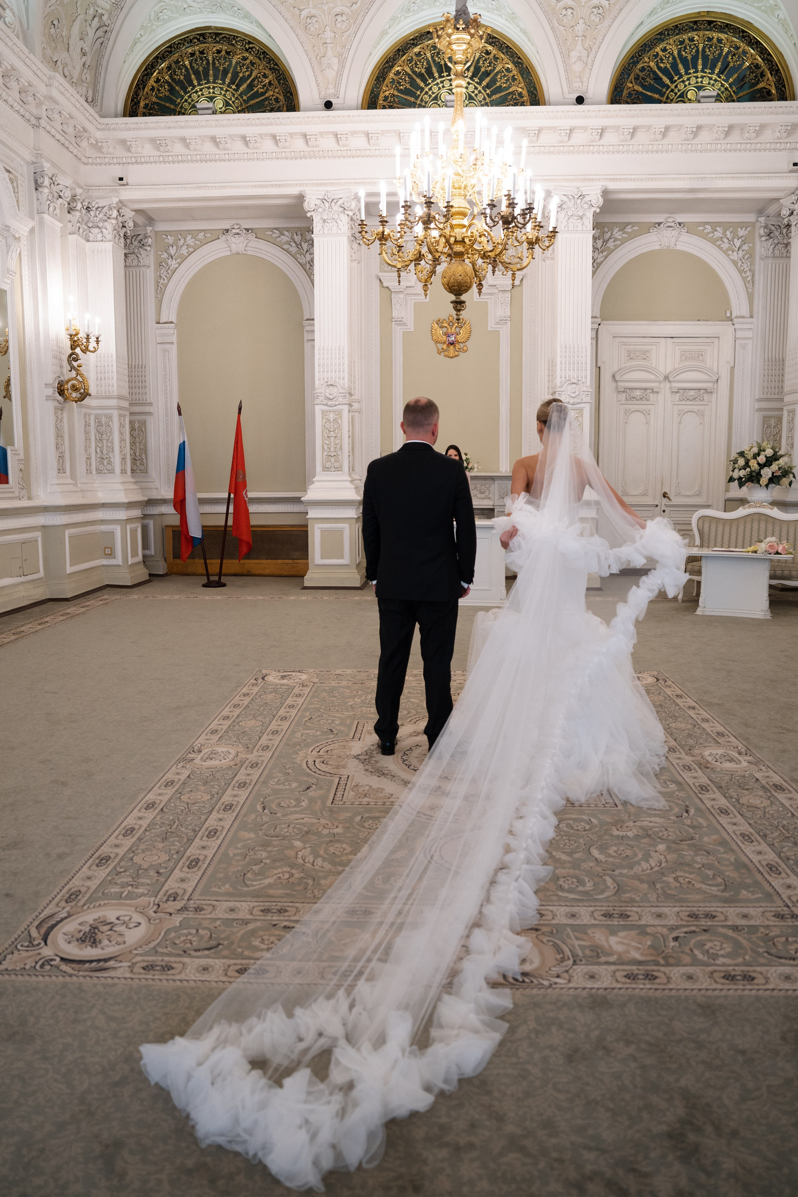 Анна Сергей. Камерная свадьба в Фосизонс в стиле неоклассика. Свадебный фотограф организатор в Санкт-Петербурге Ассоль Опарина