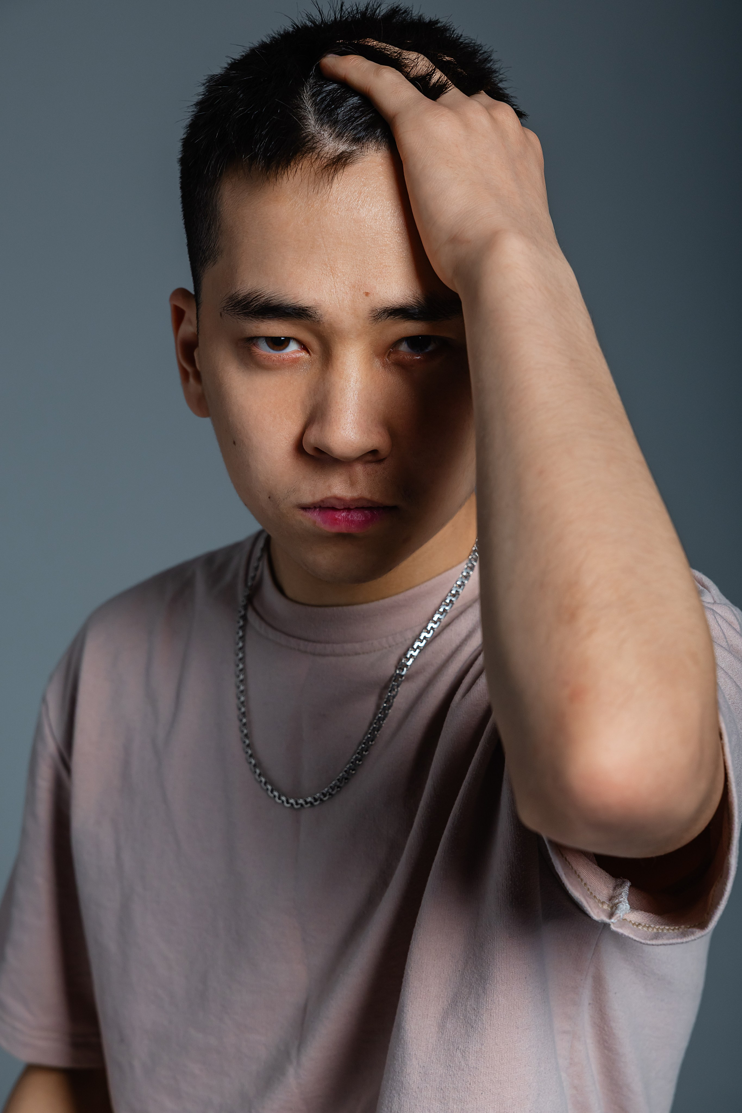 Мужской портрет. Фотограф и видеограф в Улан-Удэ: Аюна Габагуева и Артём Шаханов