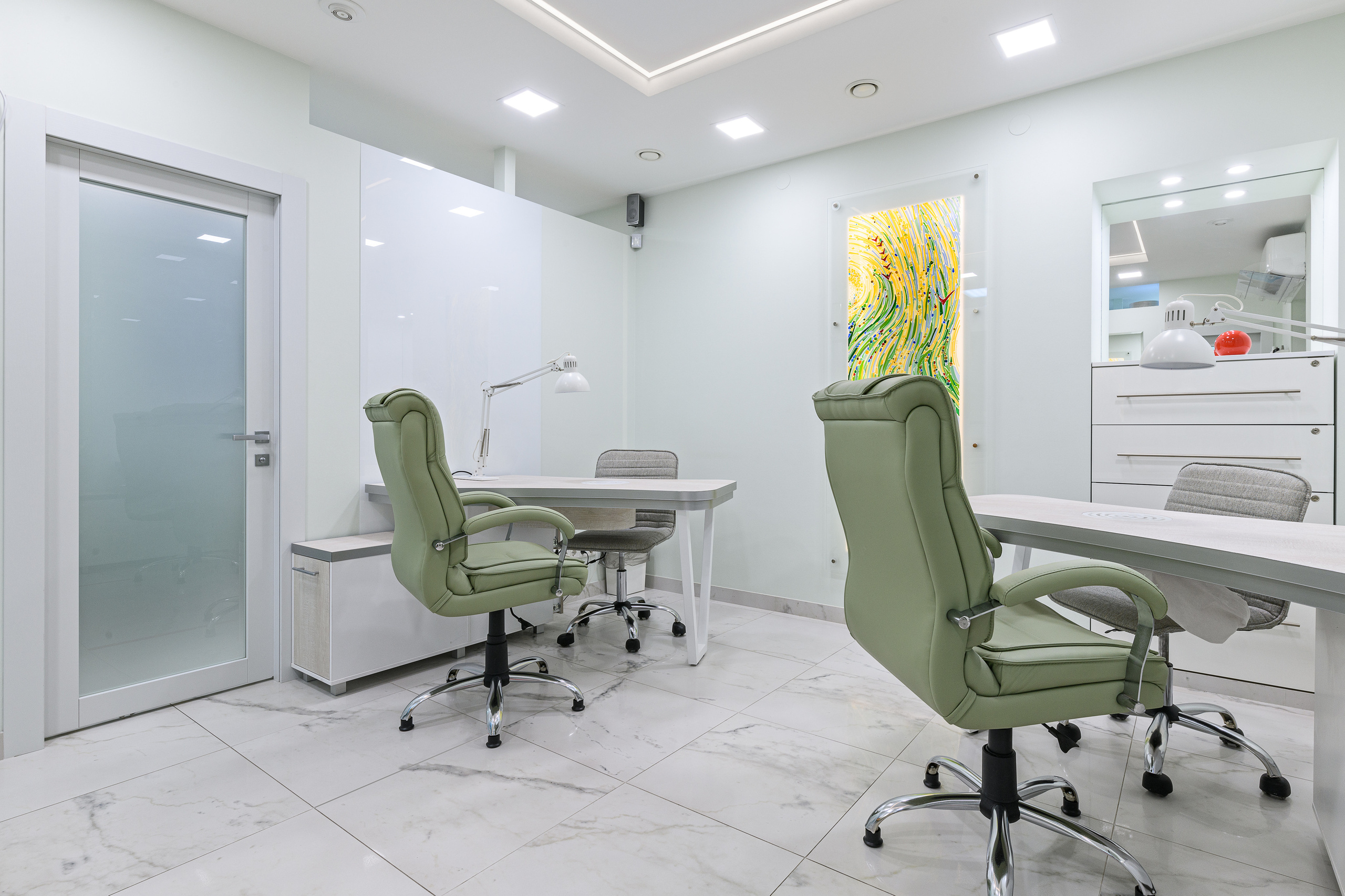 Фотосъемка маникюрного салона. Интерьерный фотограф Мария Дмитриева. Санкт-Петербург