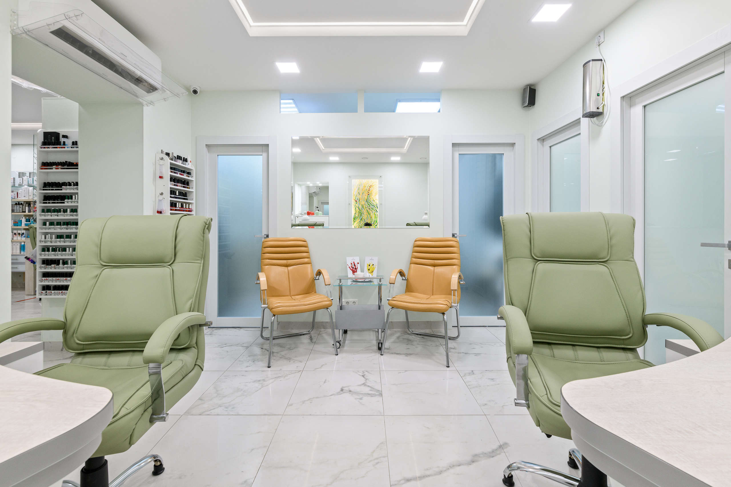 Фотосъемка маникюрного салона. Интерьерный фотограф Мария Дмитриева. Санкт-Петербург