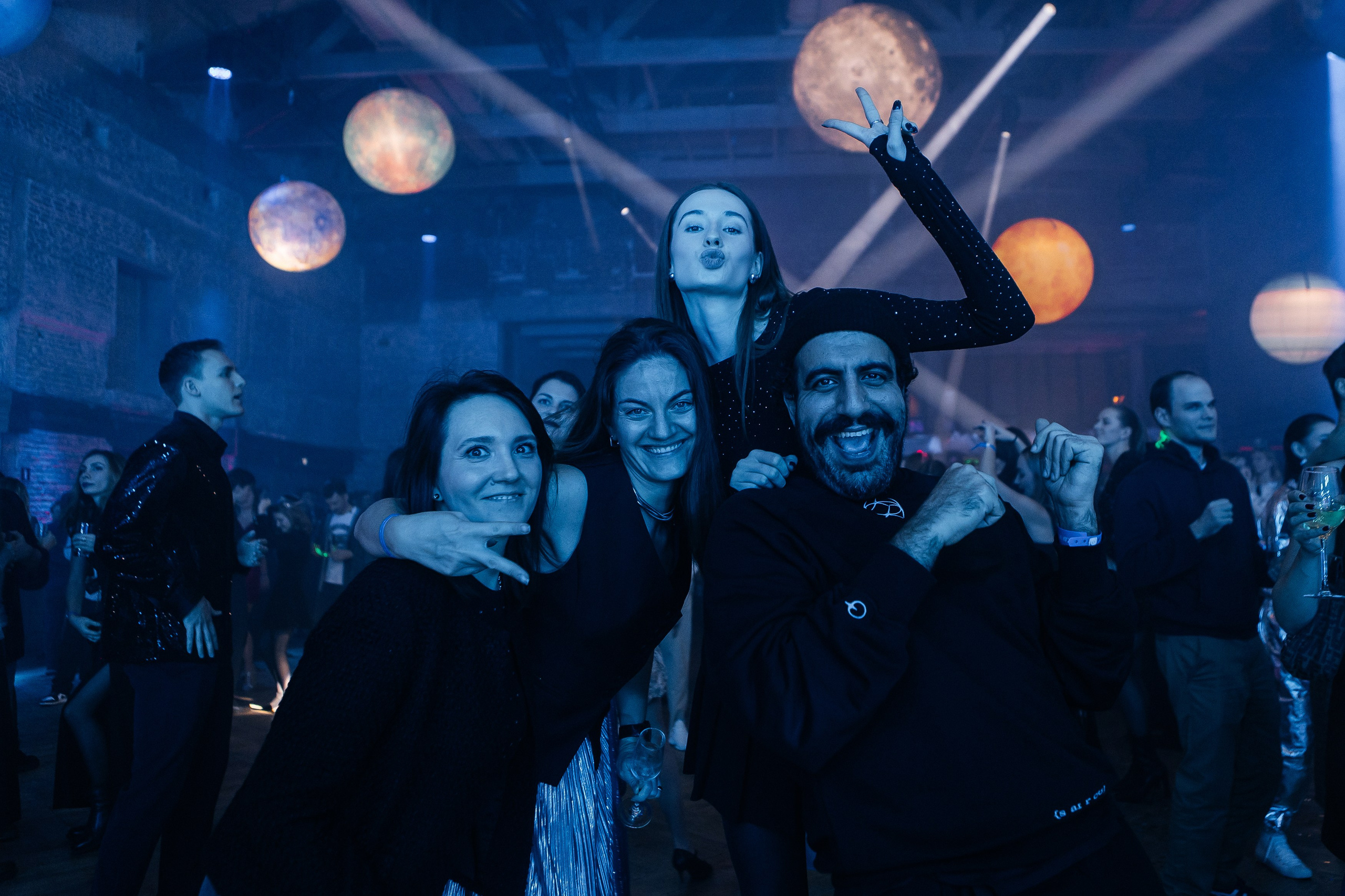 Loft Holl 2500 человек. Фотограф в Москве Дмитрий Жарков