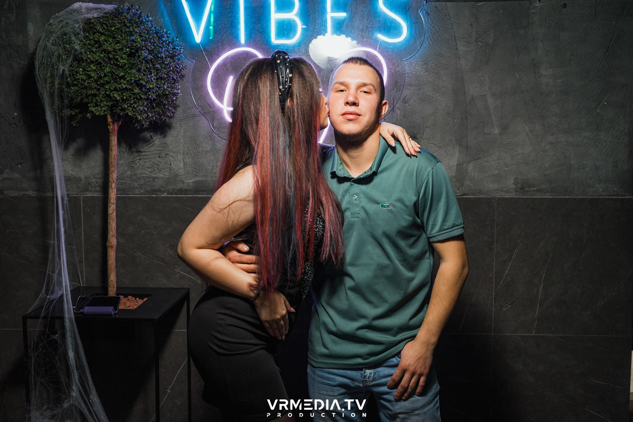 Halloween ARACHNOPHOBIA в баре «Друзья»