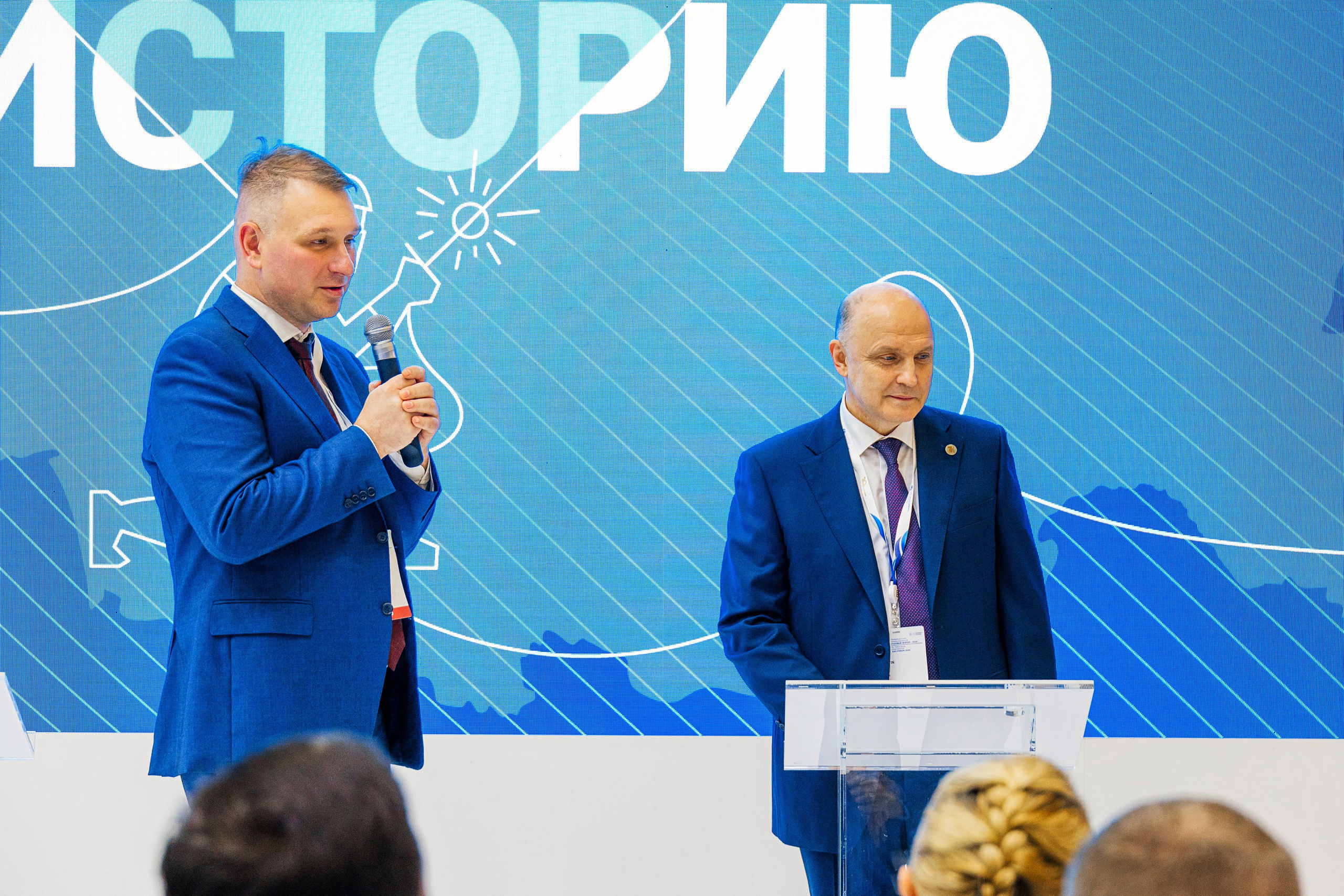 Фотосъемка ПМГФ 2025 в СПб | Репортаж для энергетической отрасли